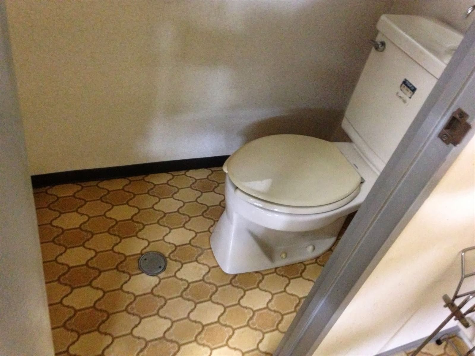 トイレ個室
