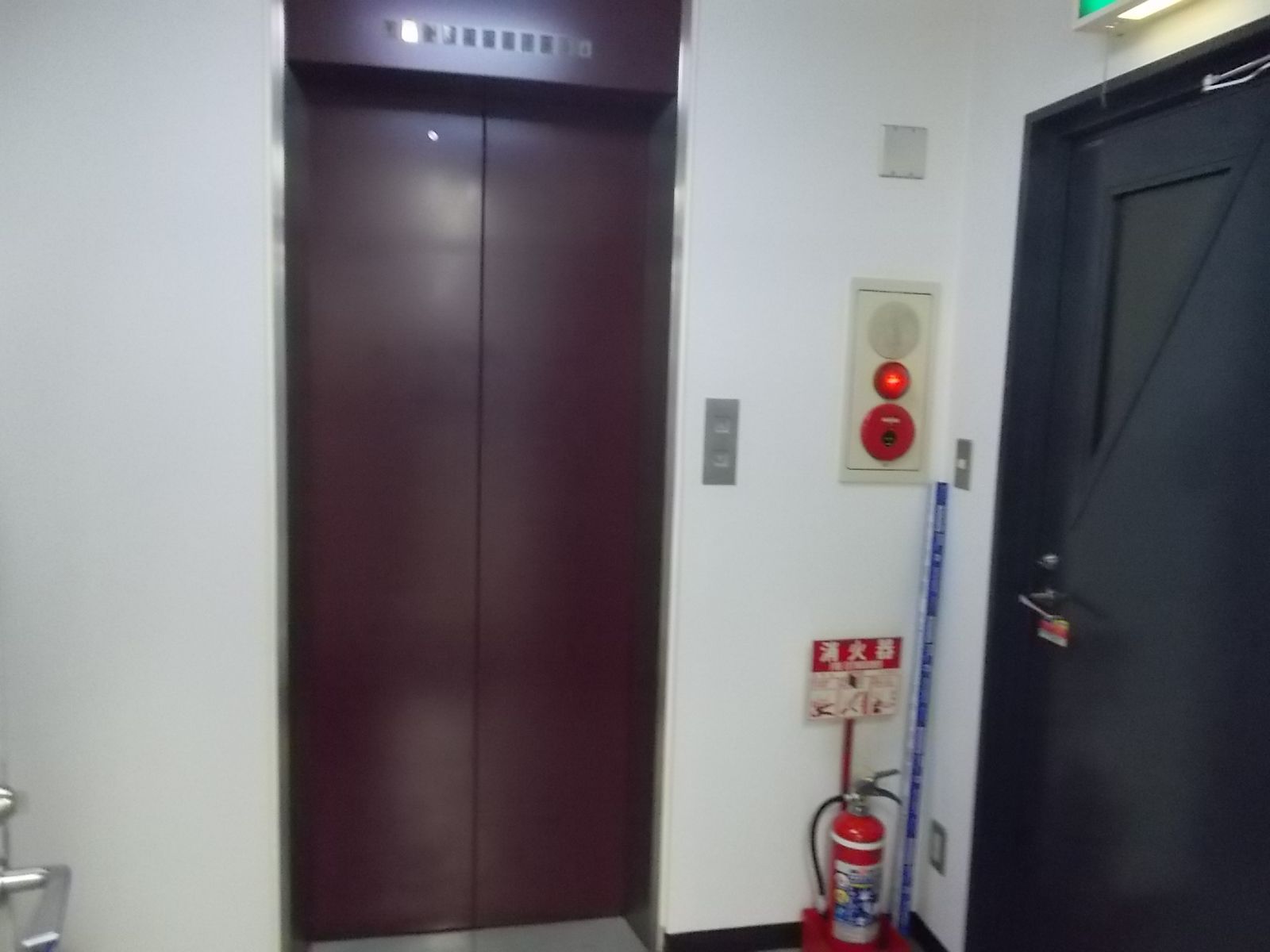 エレベーターホール