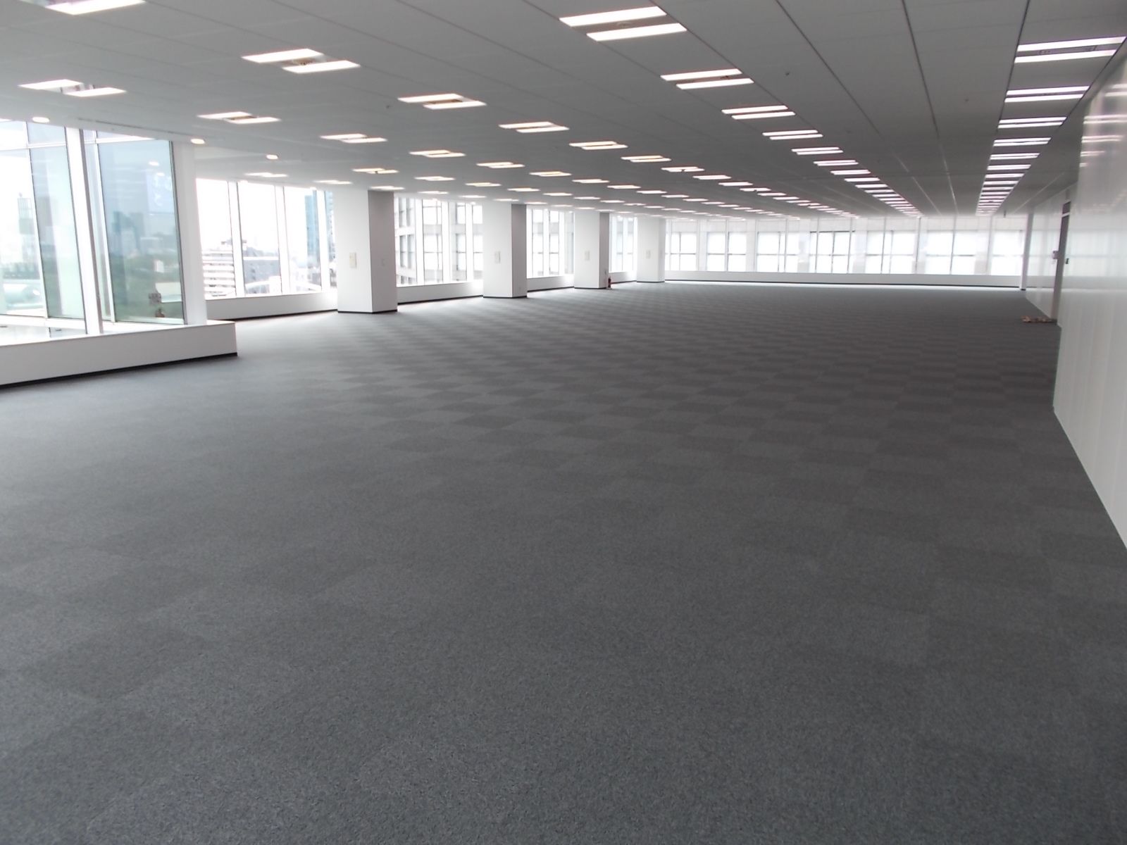 オフィス室内参考画像（※10階）