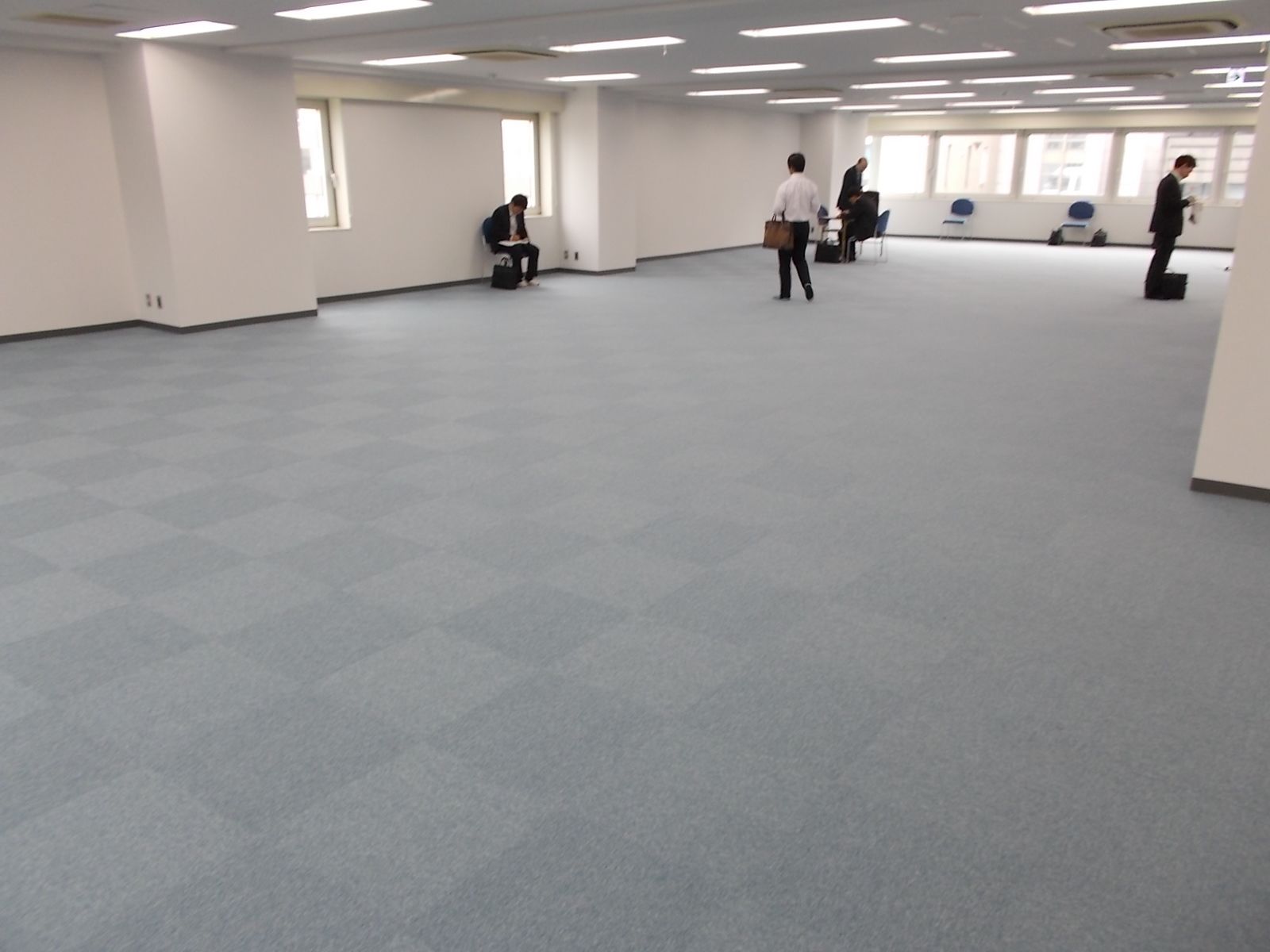 オフィス室内参考画像(※8階)