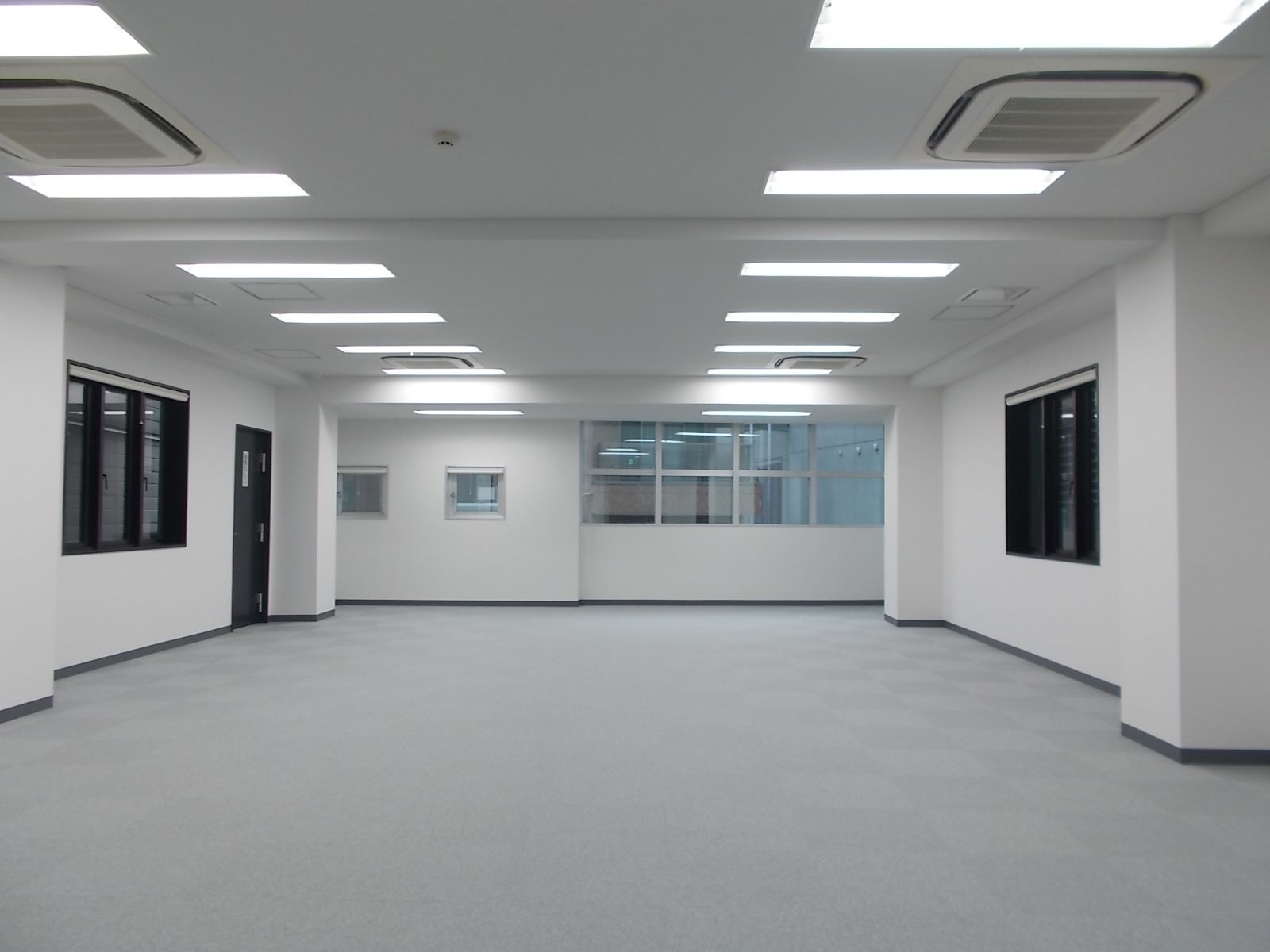 オフィス室内参考画像（4階）