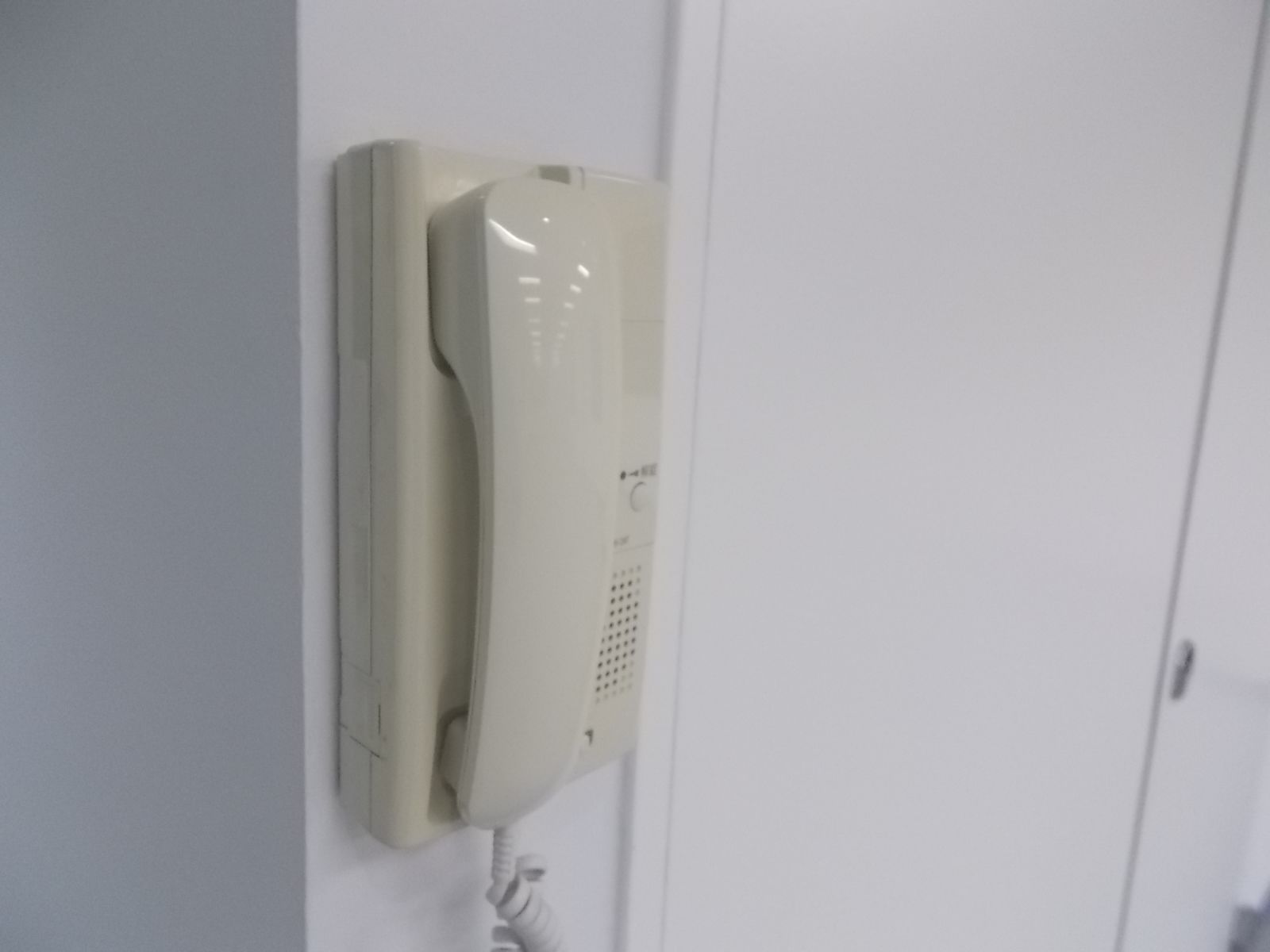 インターホン
