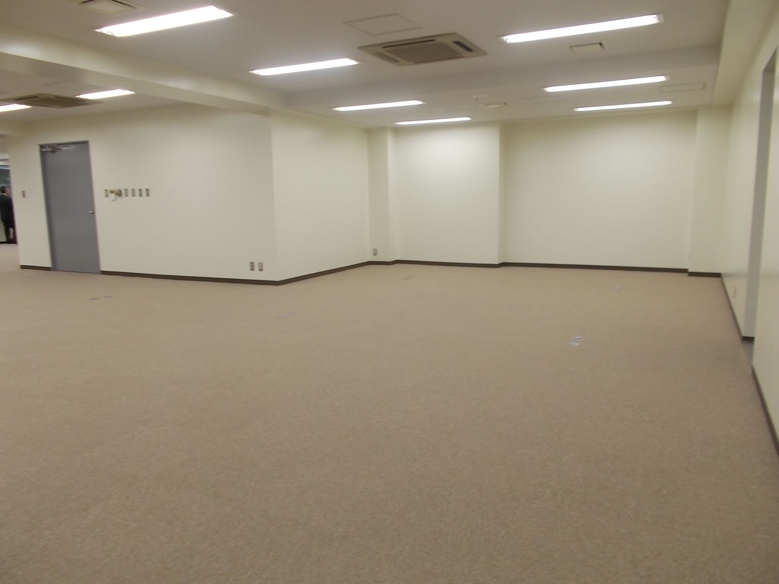 貸室奥の部分