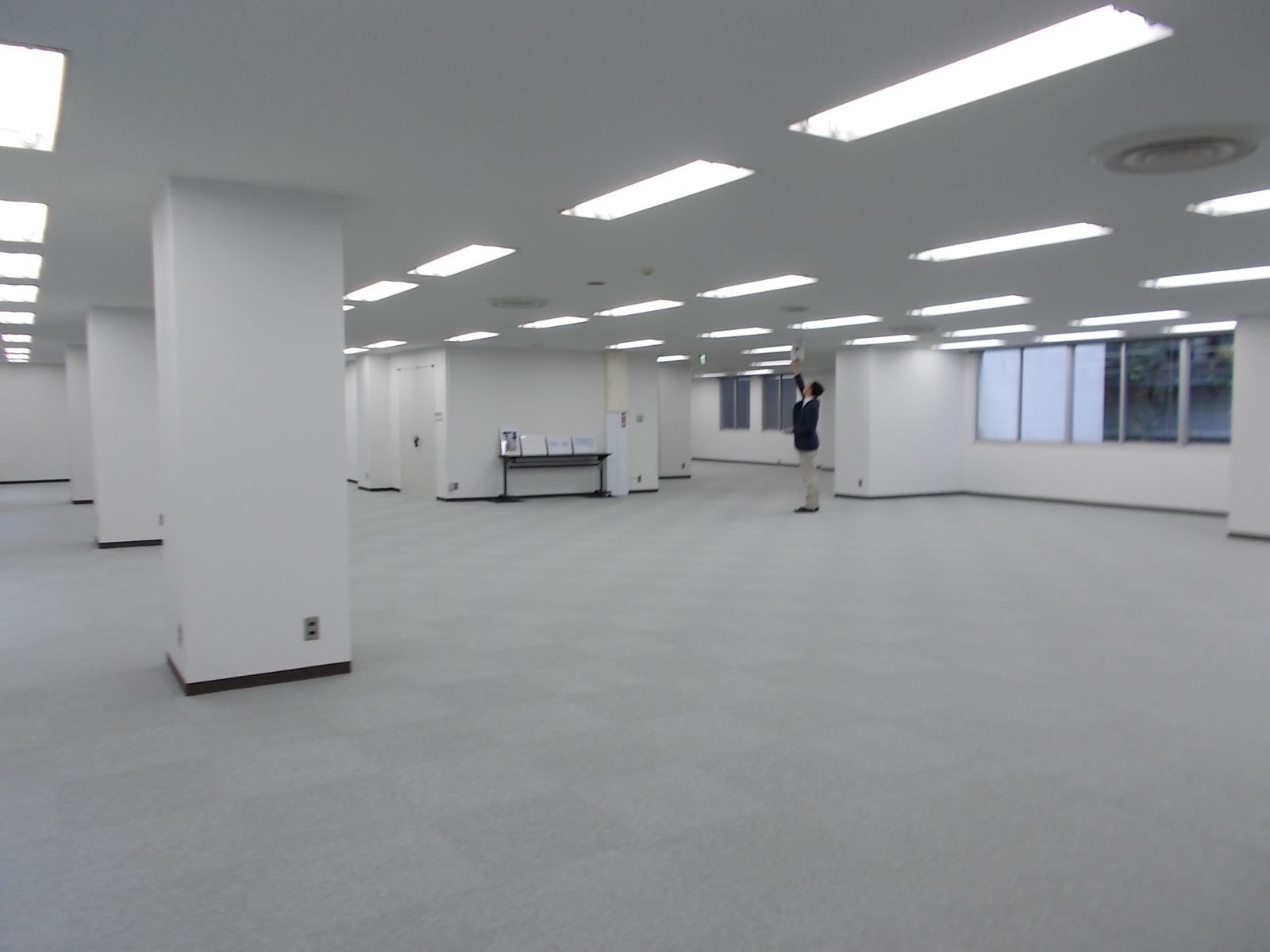 オフィス室内参考画像（4階）