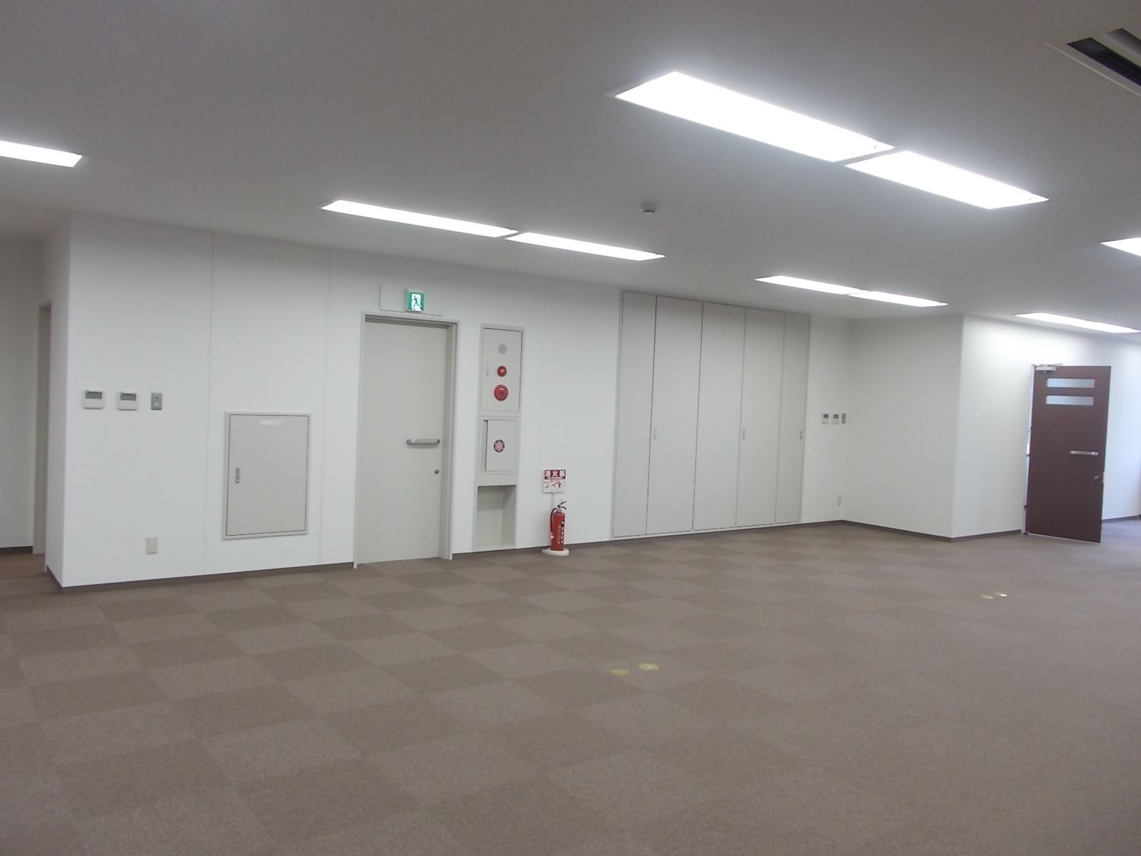 オフィス室内参考画像(3階)