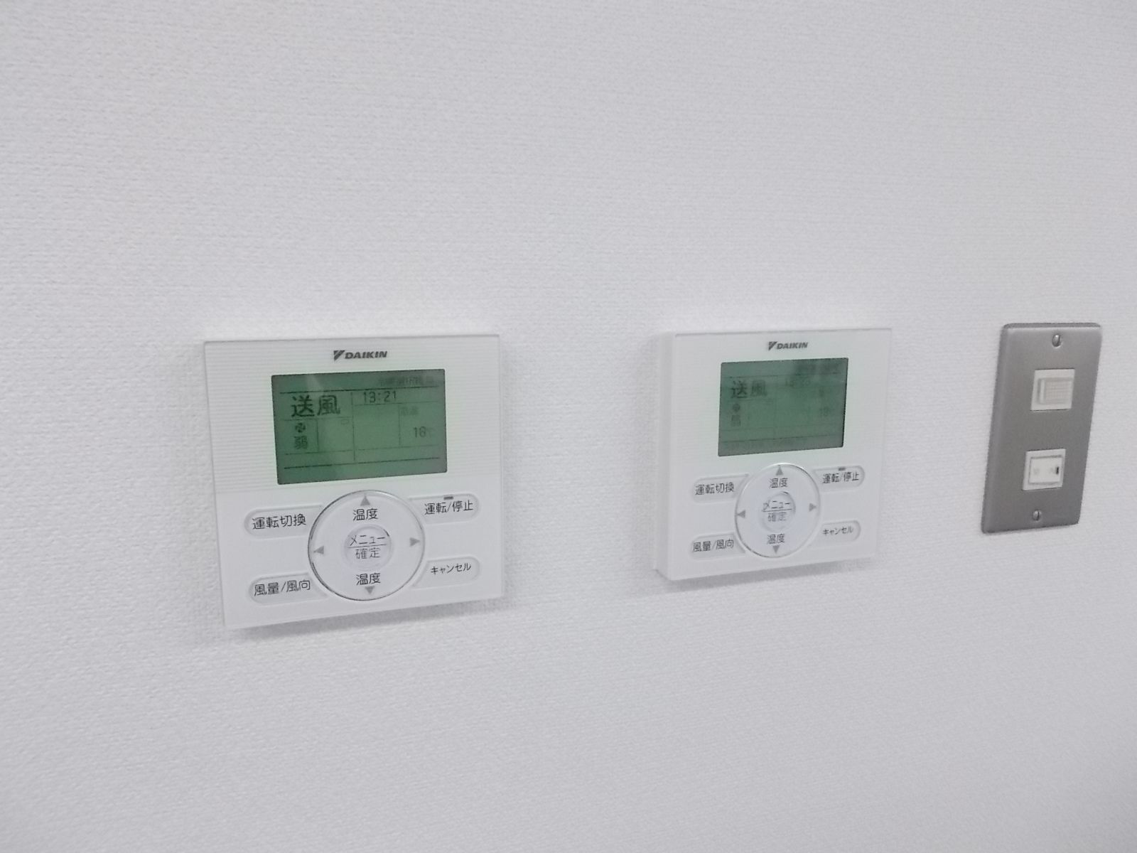 スイッチ類