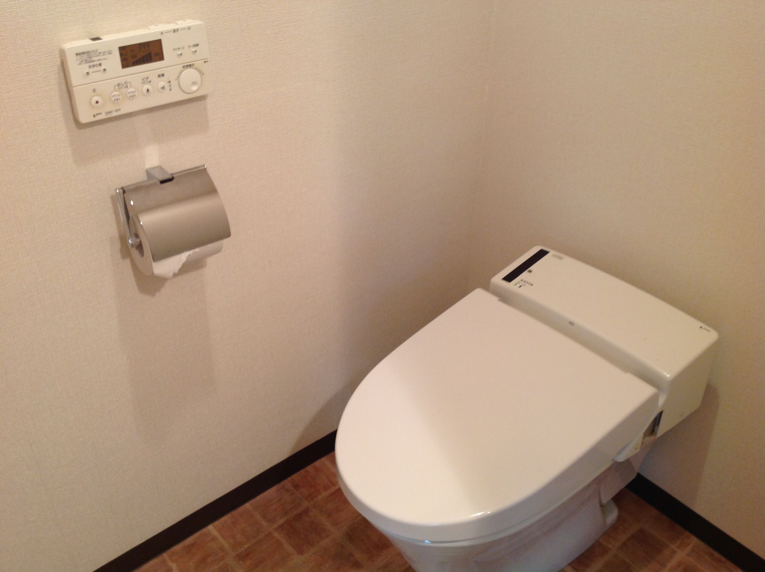 ウォシュレット付トイレ