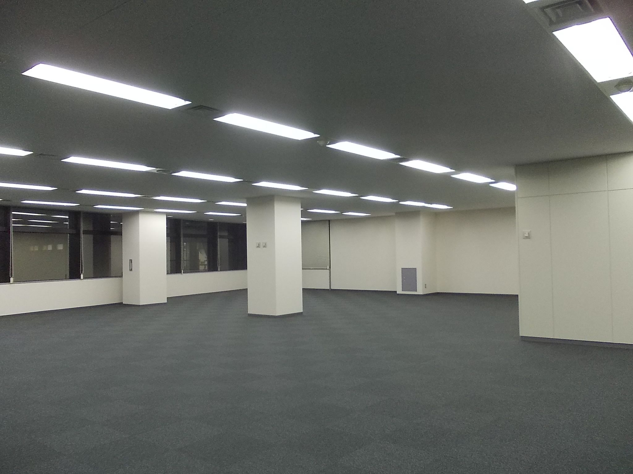別角度の様子