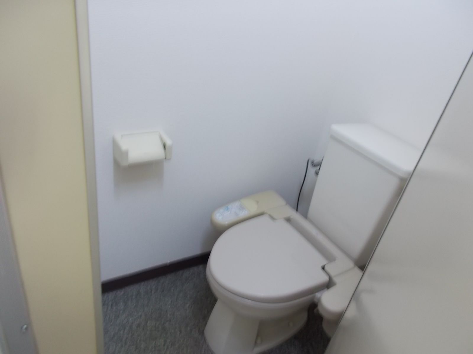 トイレ個室