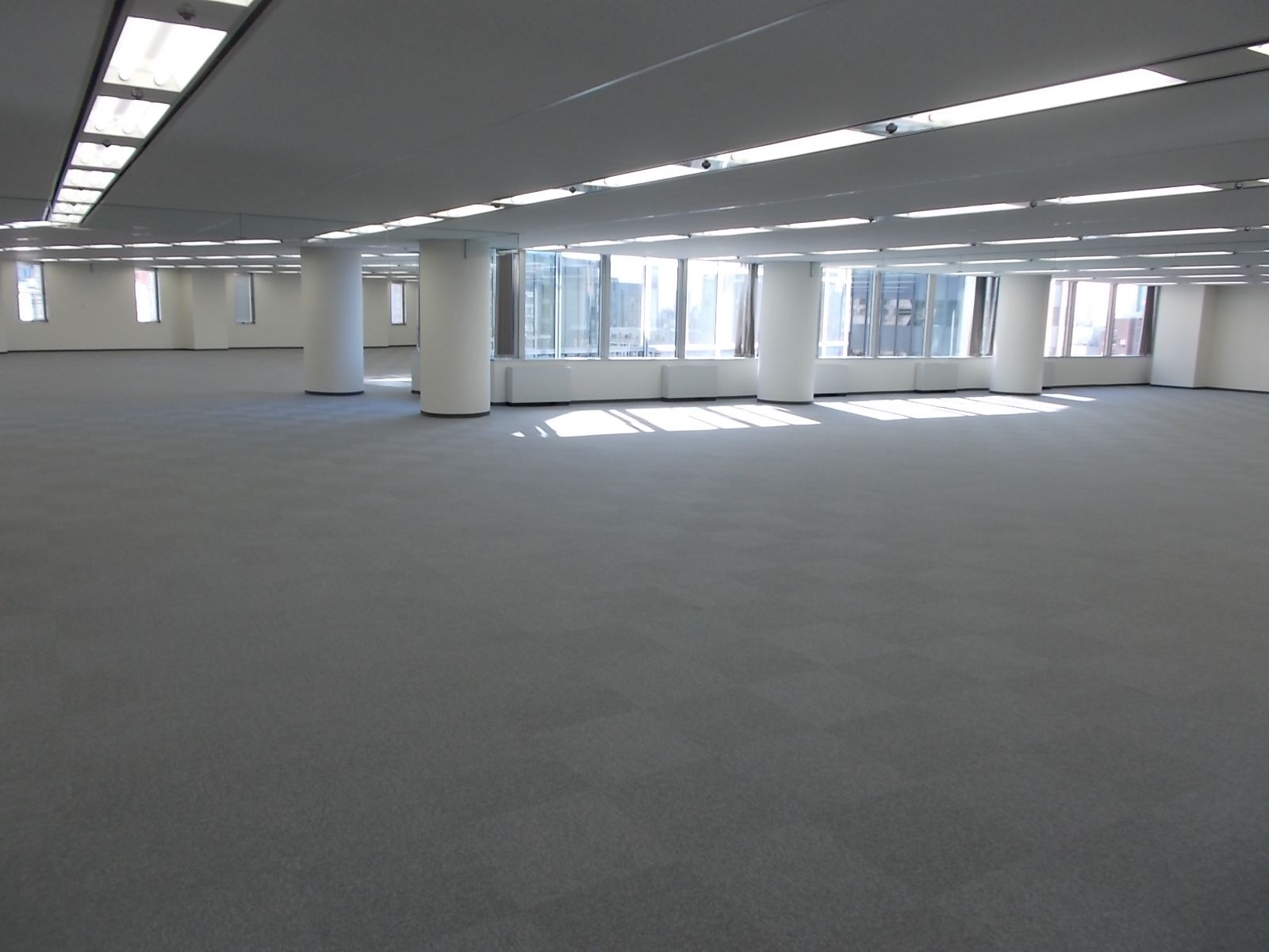オフィス室内参考画像（※12階）