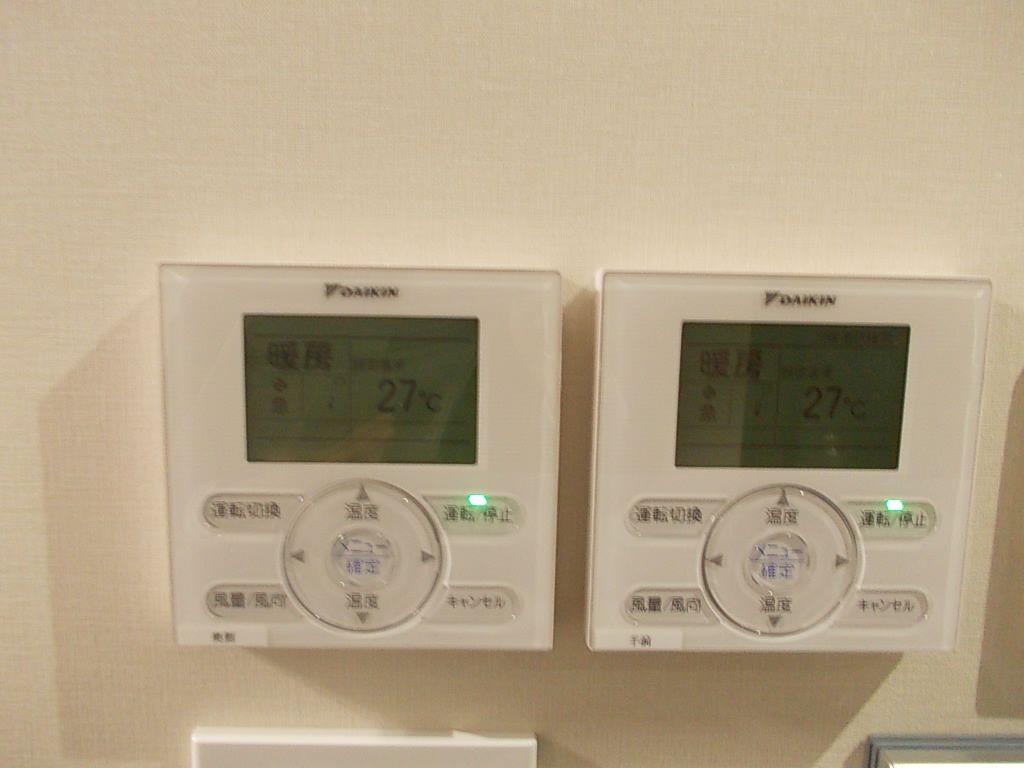 エアコンのスイッチ