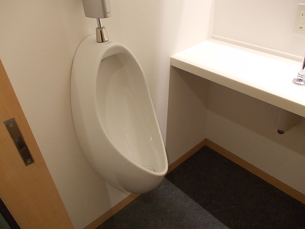 男性用トイレ