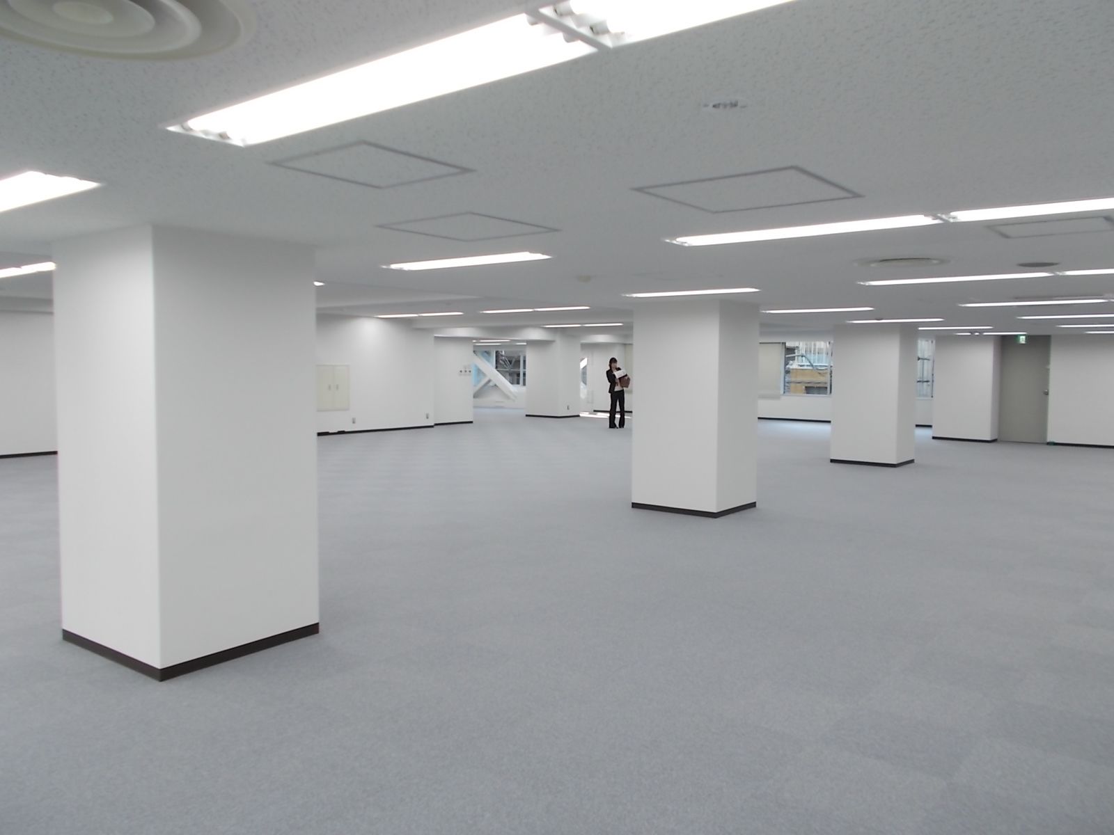 別角度からの様子