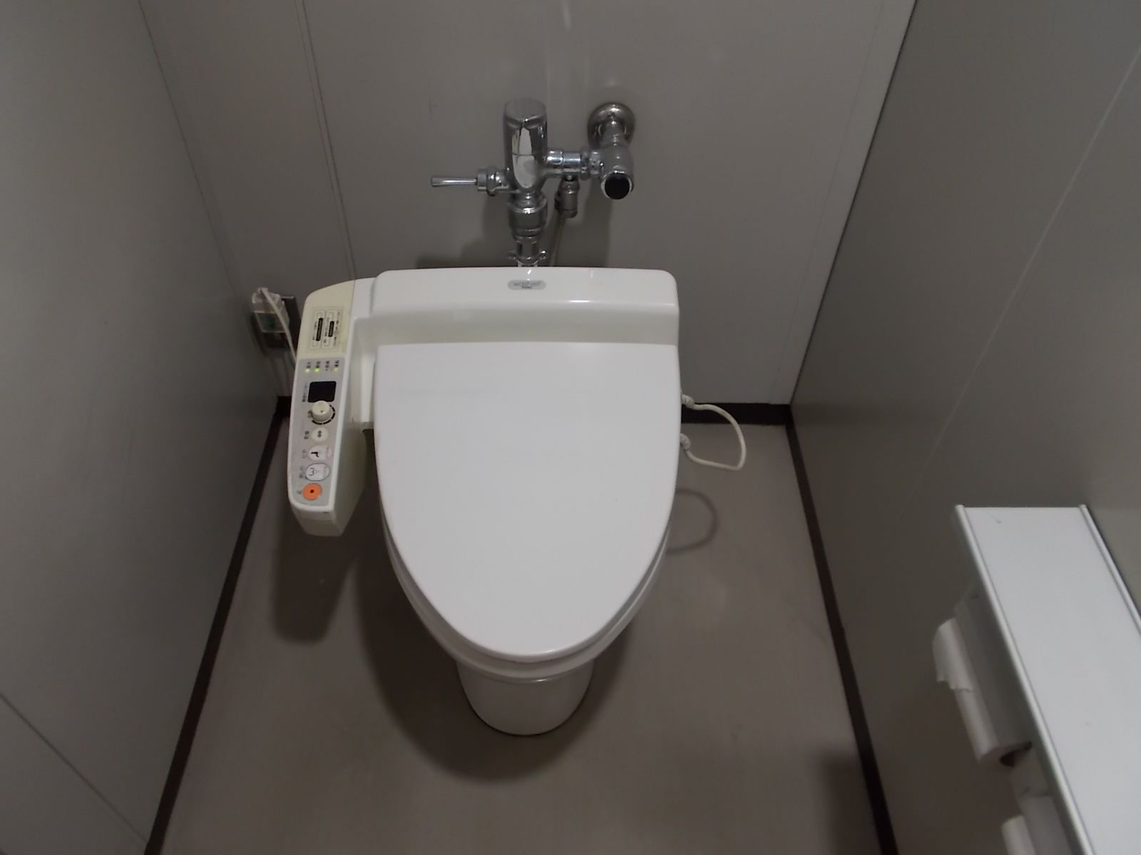 トイレ個室
