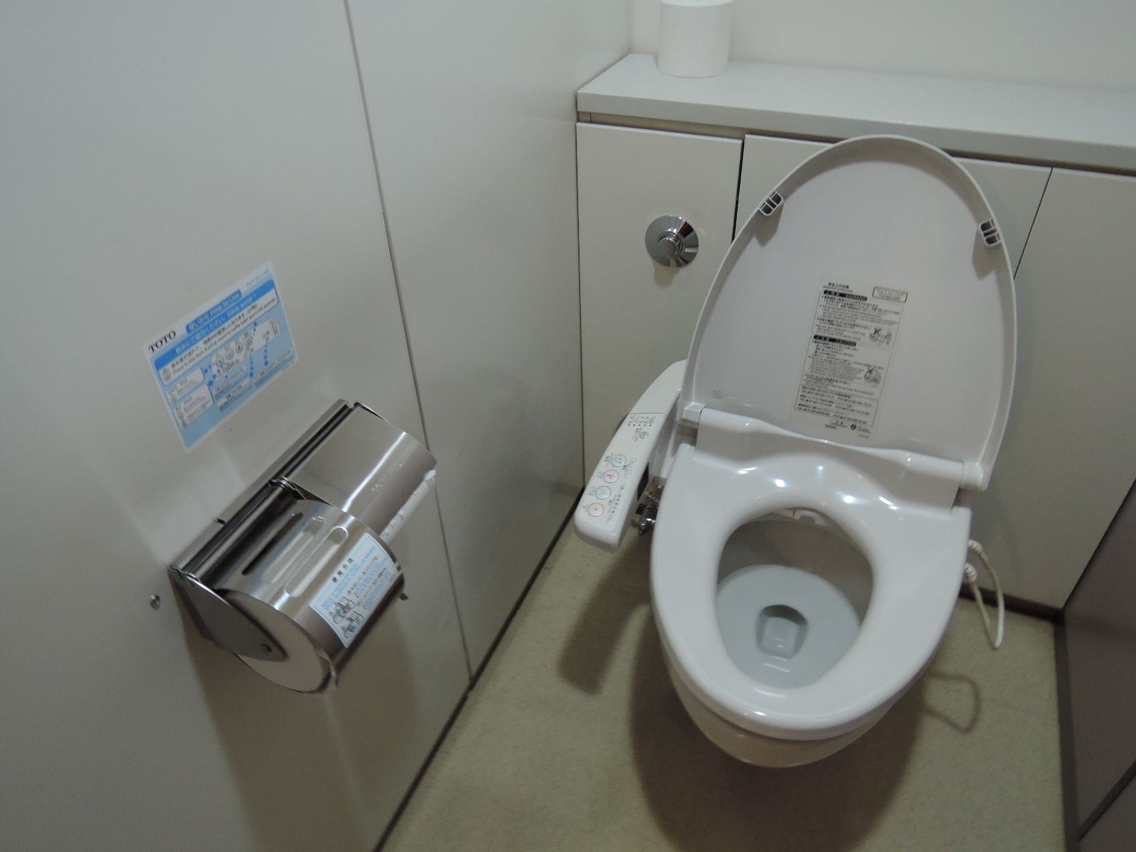 トイレ個室