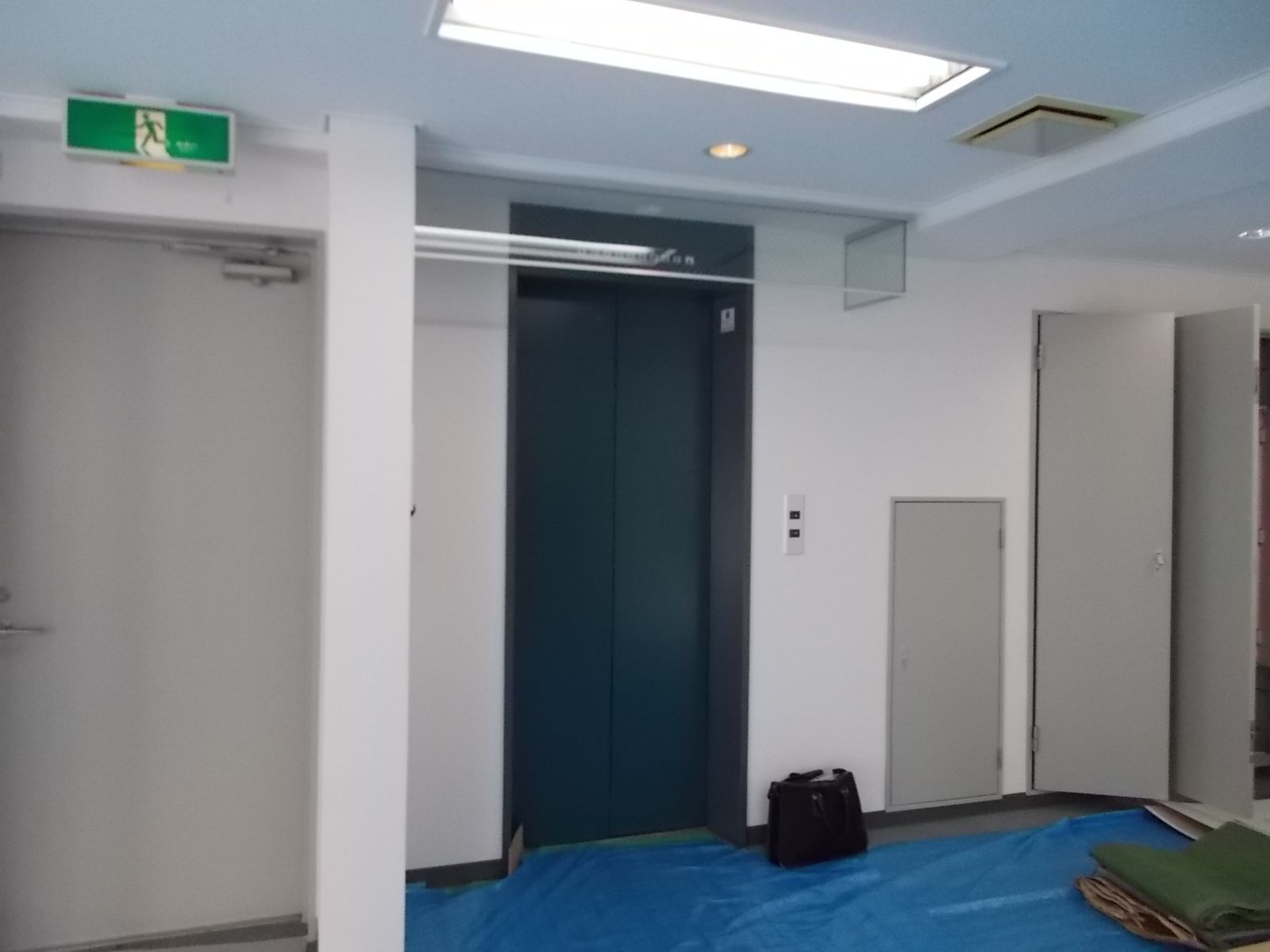 エレベーター