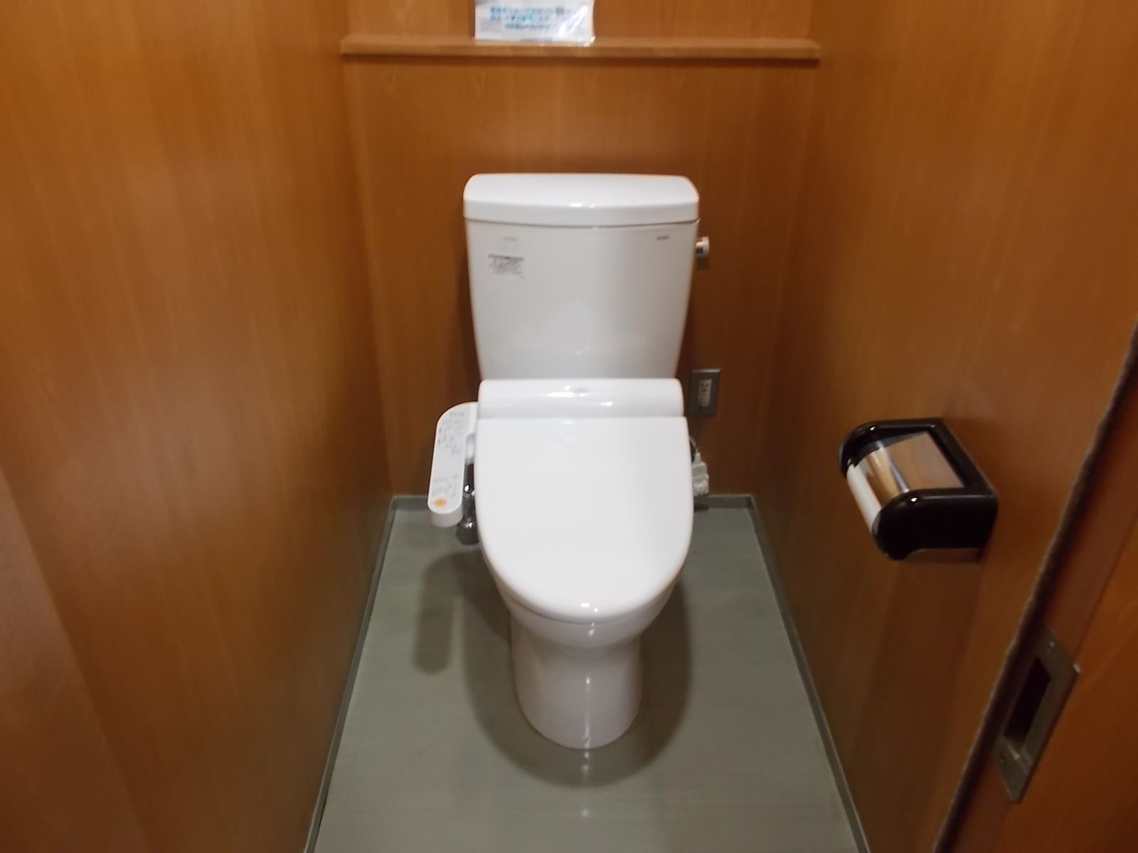 個室トイレ