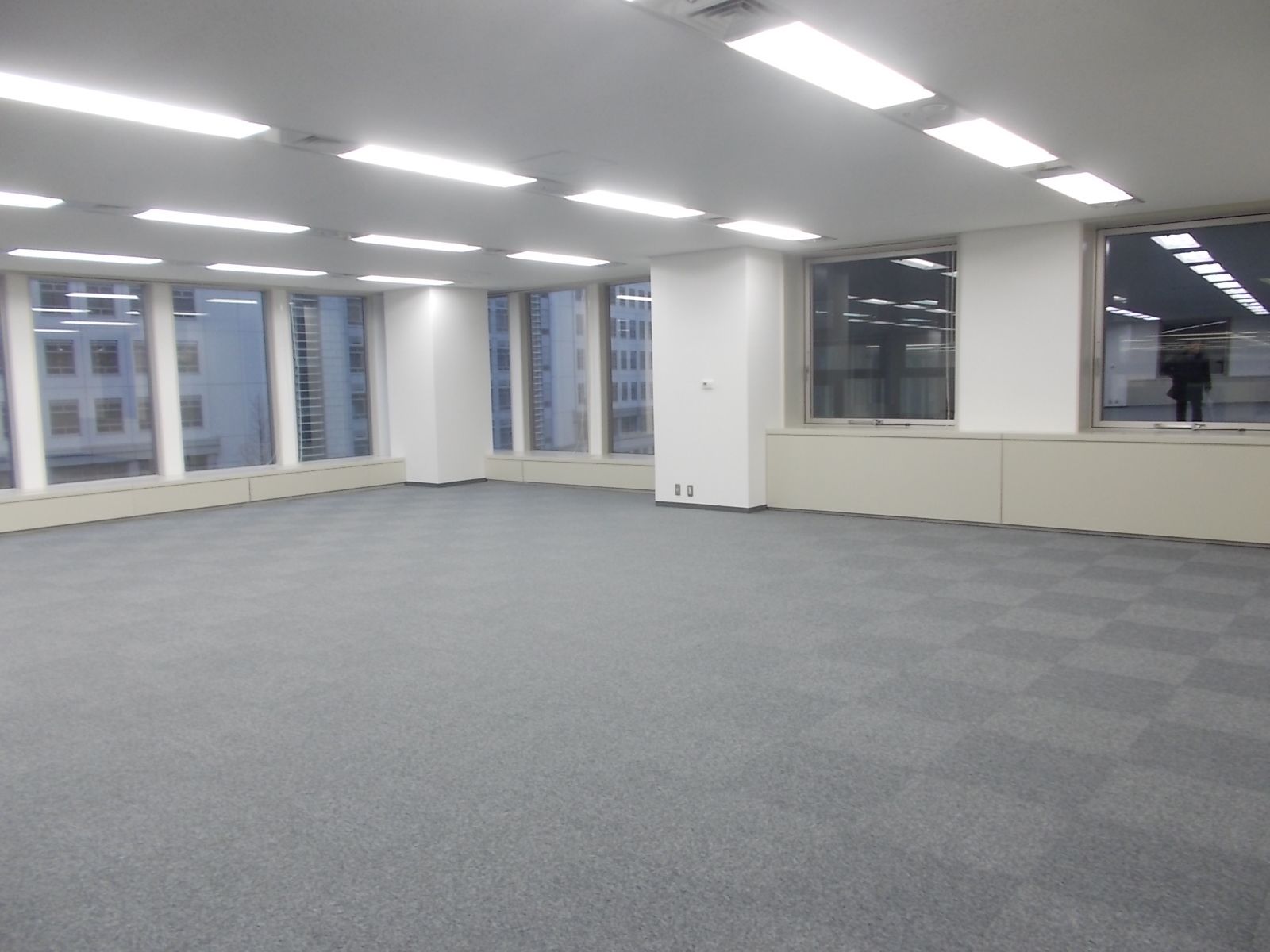 オフィス室内参考画像