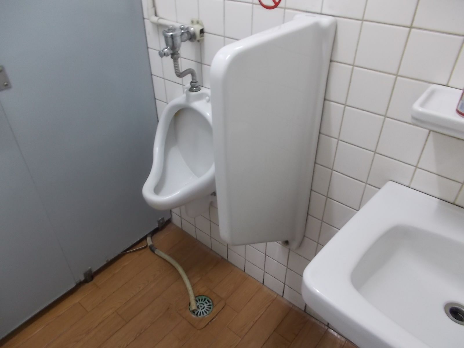 洗面台・男性用お手洗い