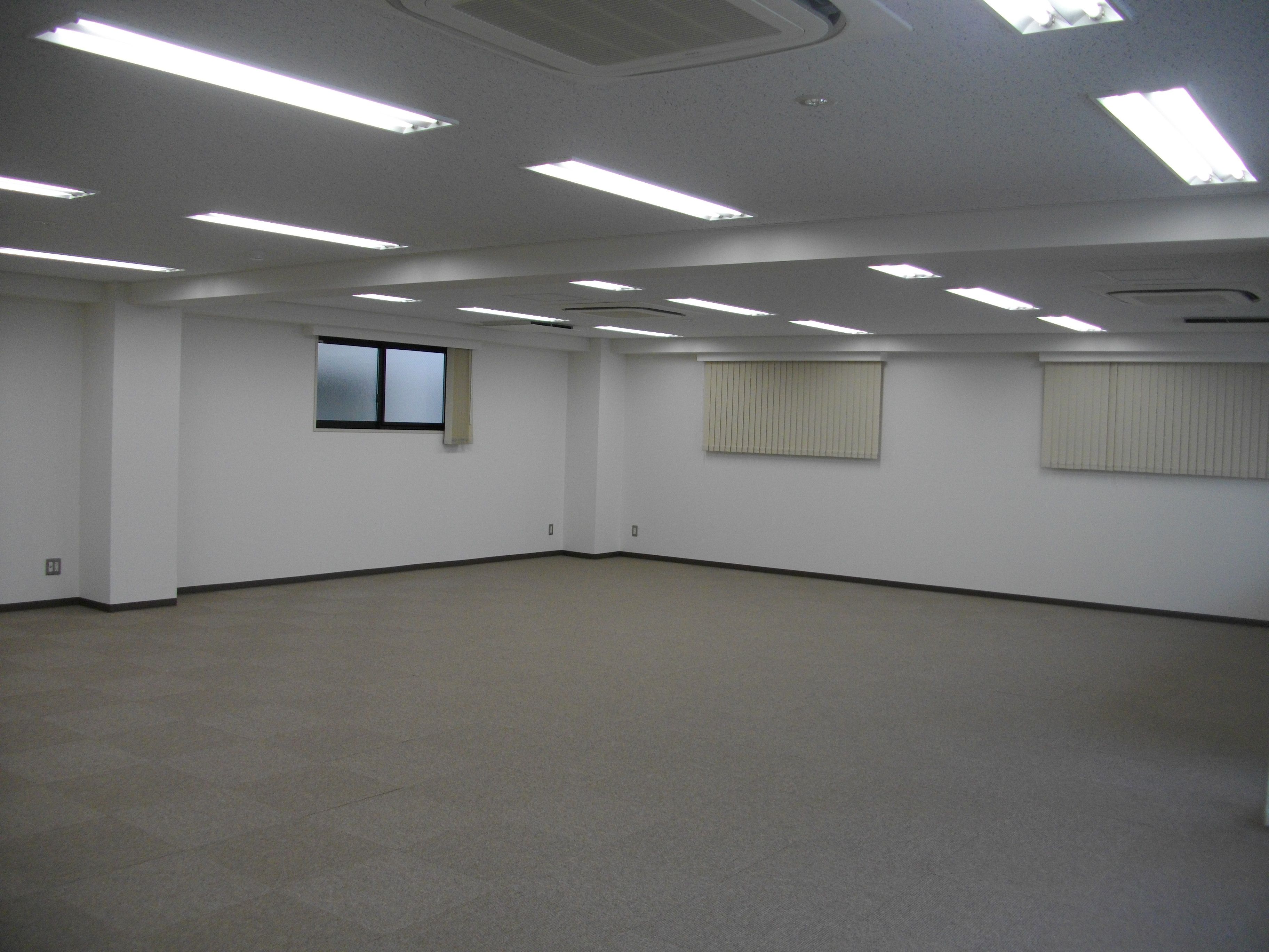 オフィス室内参考画像（※3階約33坪）