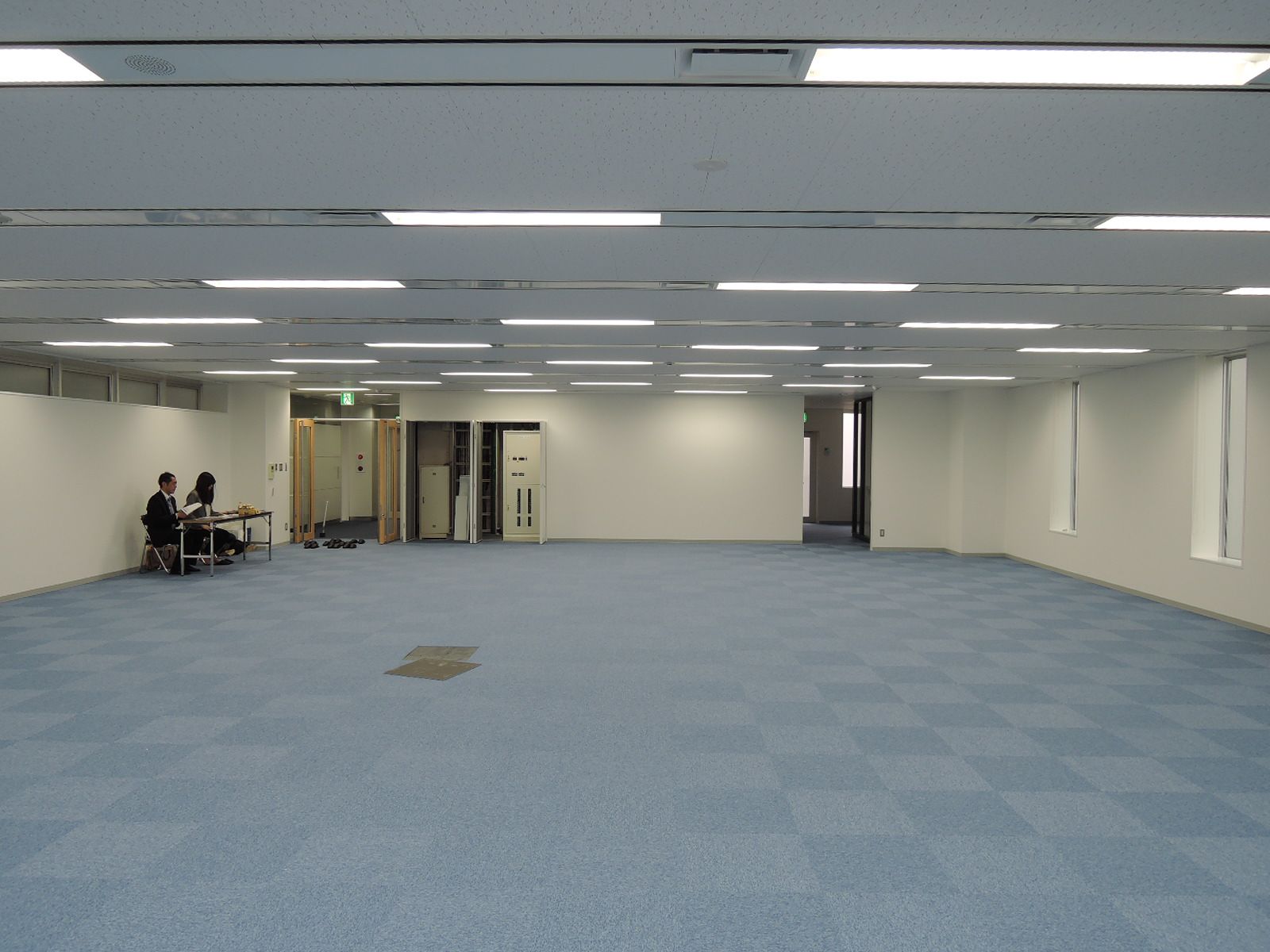 オフィス室内参考画像（3階）