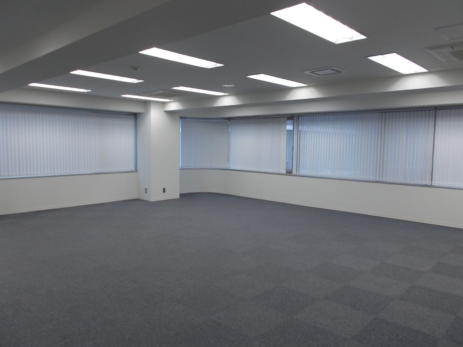 オフィス室内参考画像（3階）