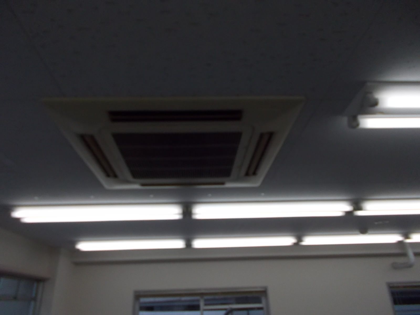 空調