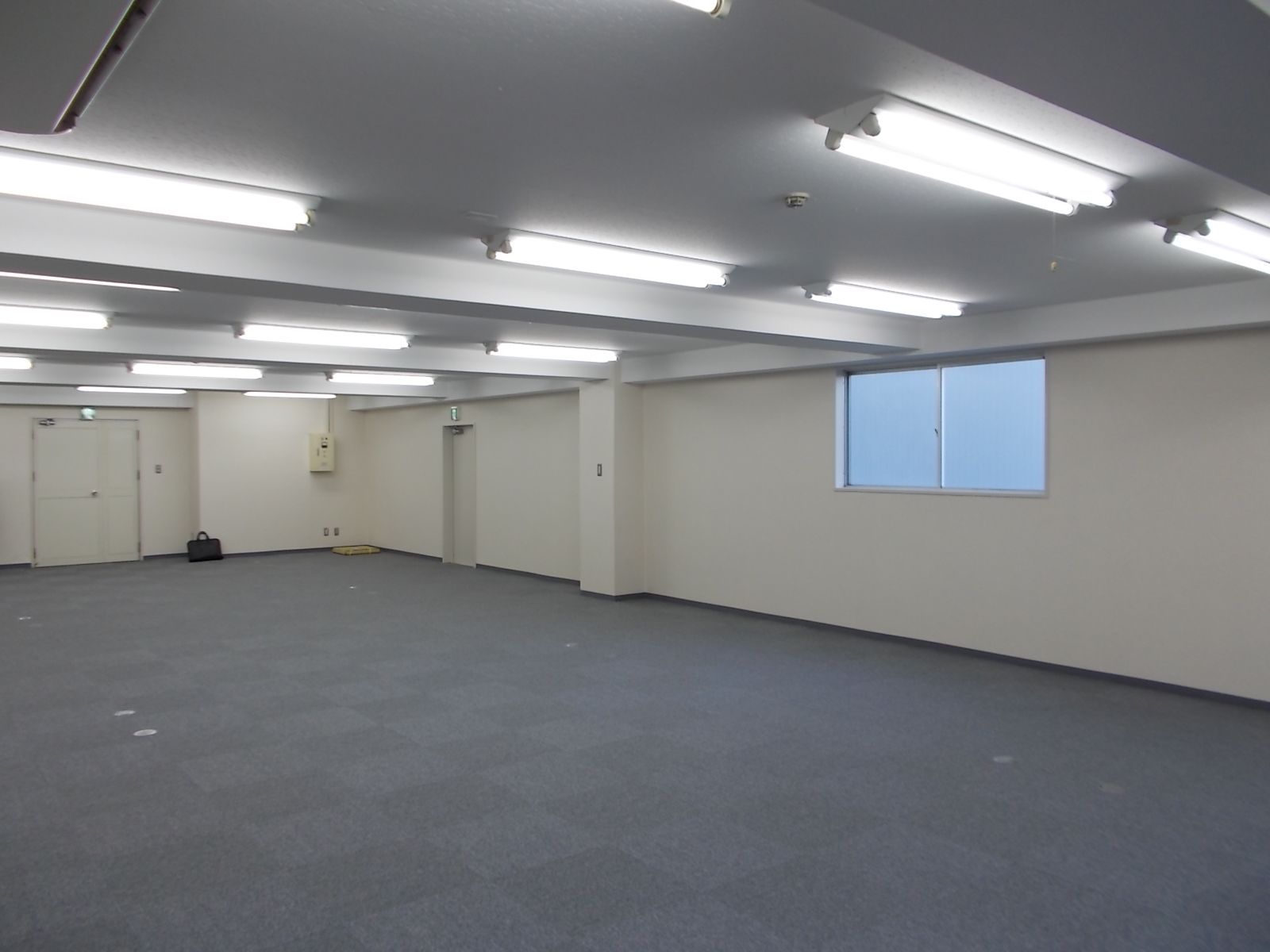 オフィス室内(※3階34.71坪)