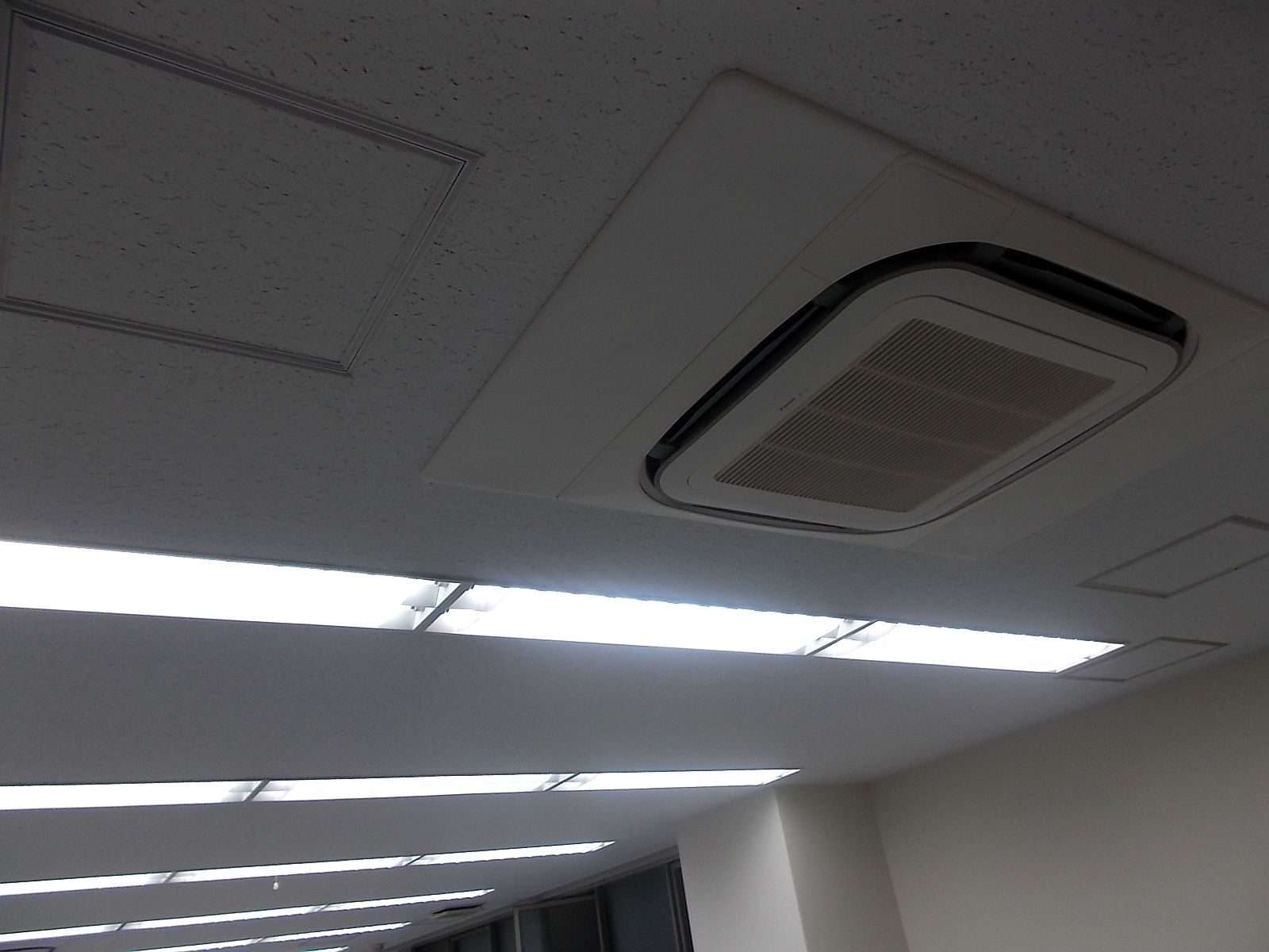 空調