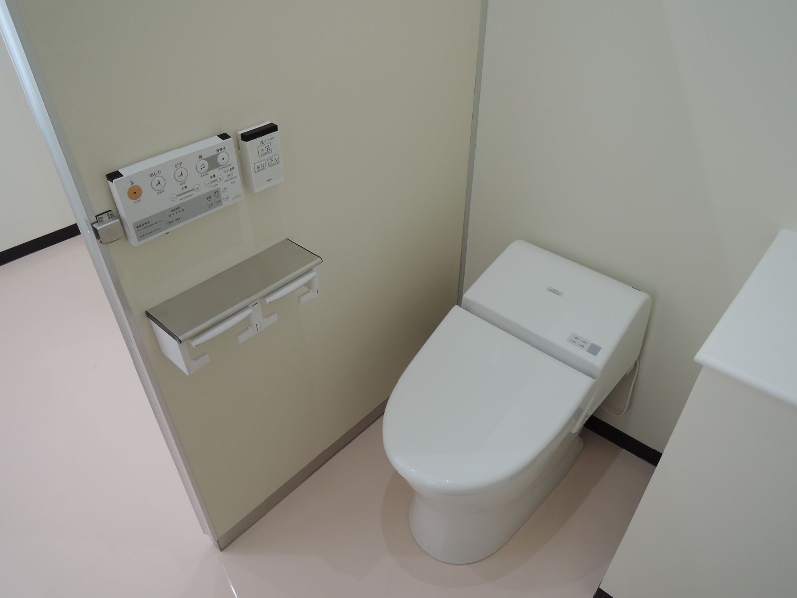 個室トイレ