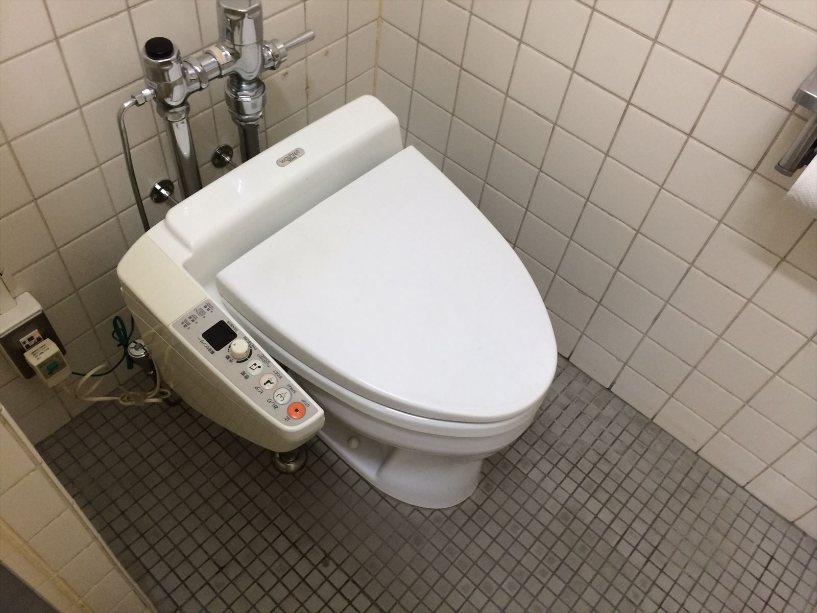 トイレ個室
