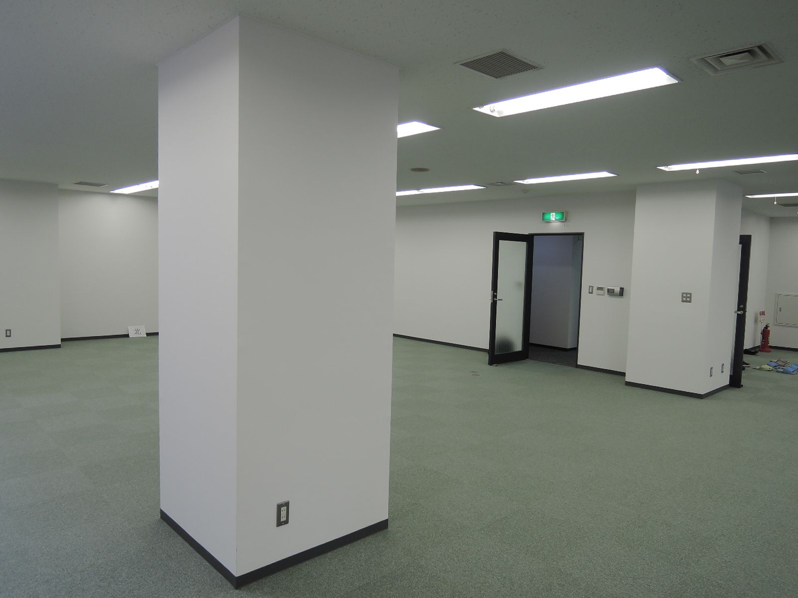 別角度の様子
