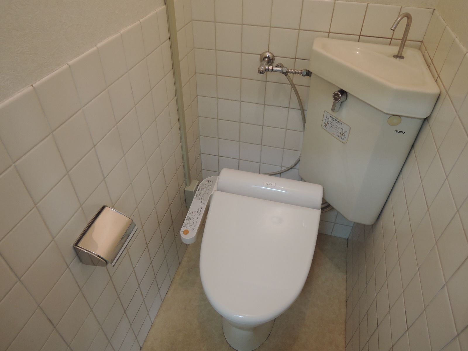 男女別トイレ個室