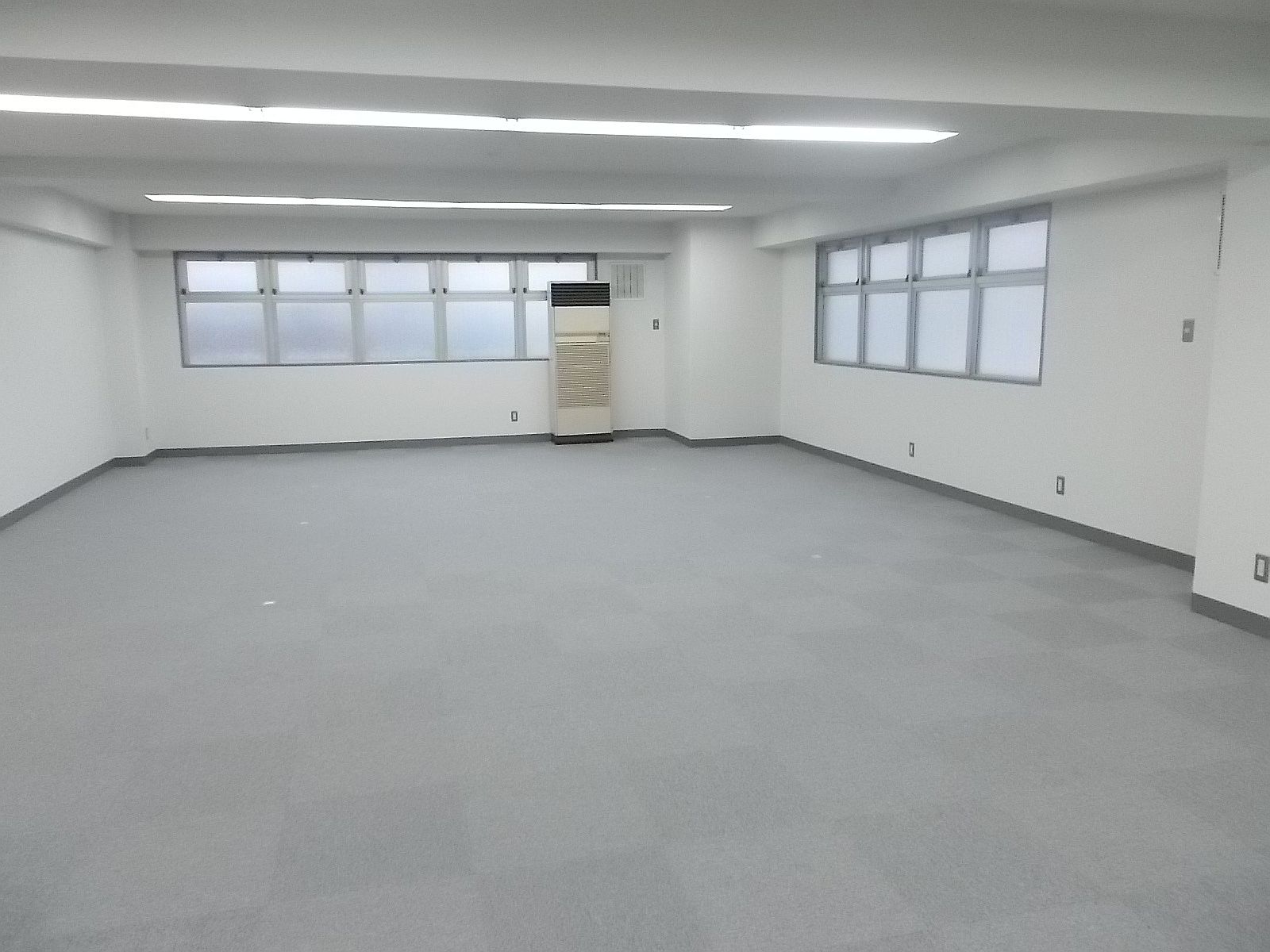 オフィス室内参考画像（3階）
