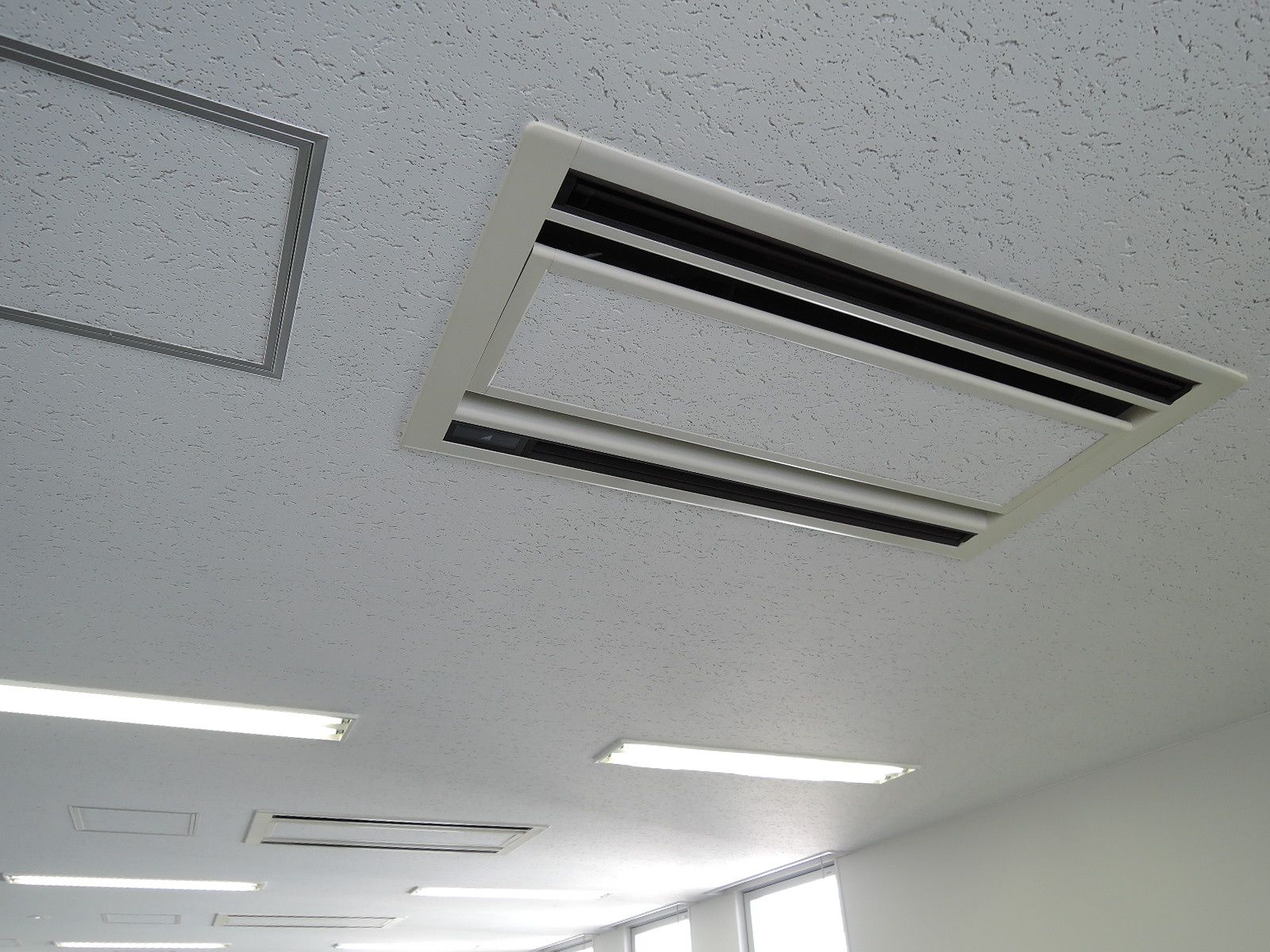 空調