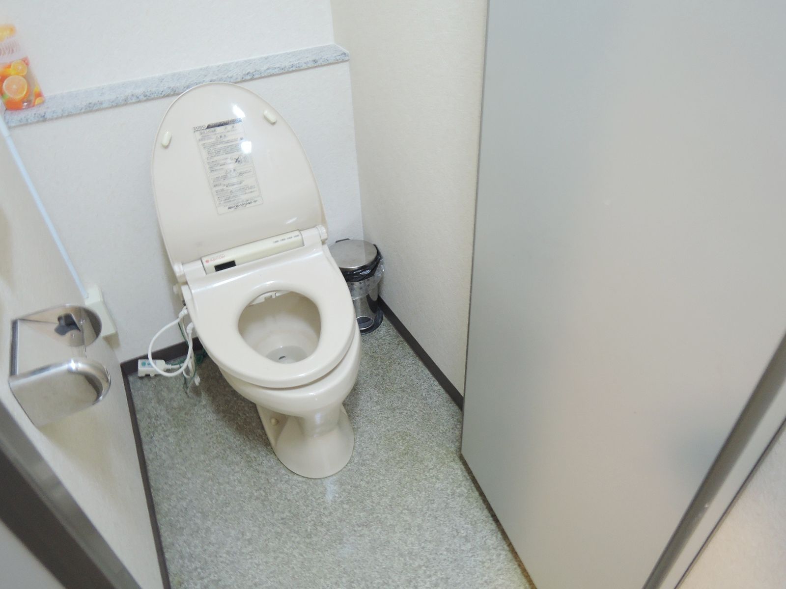 トイレ個室