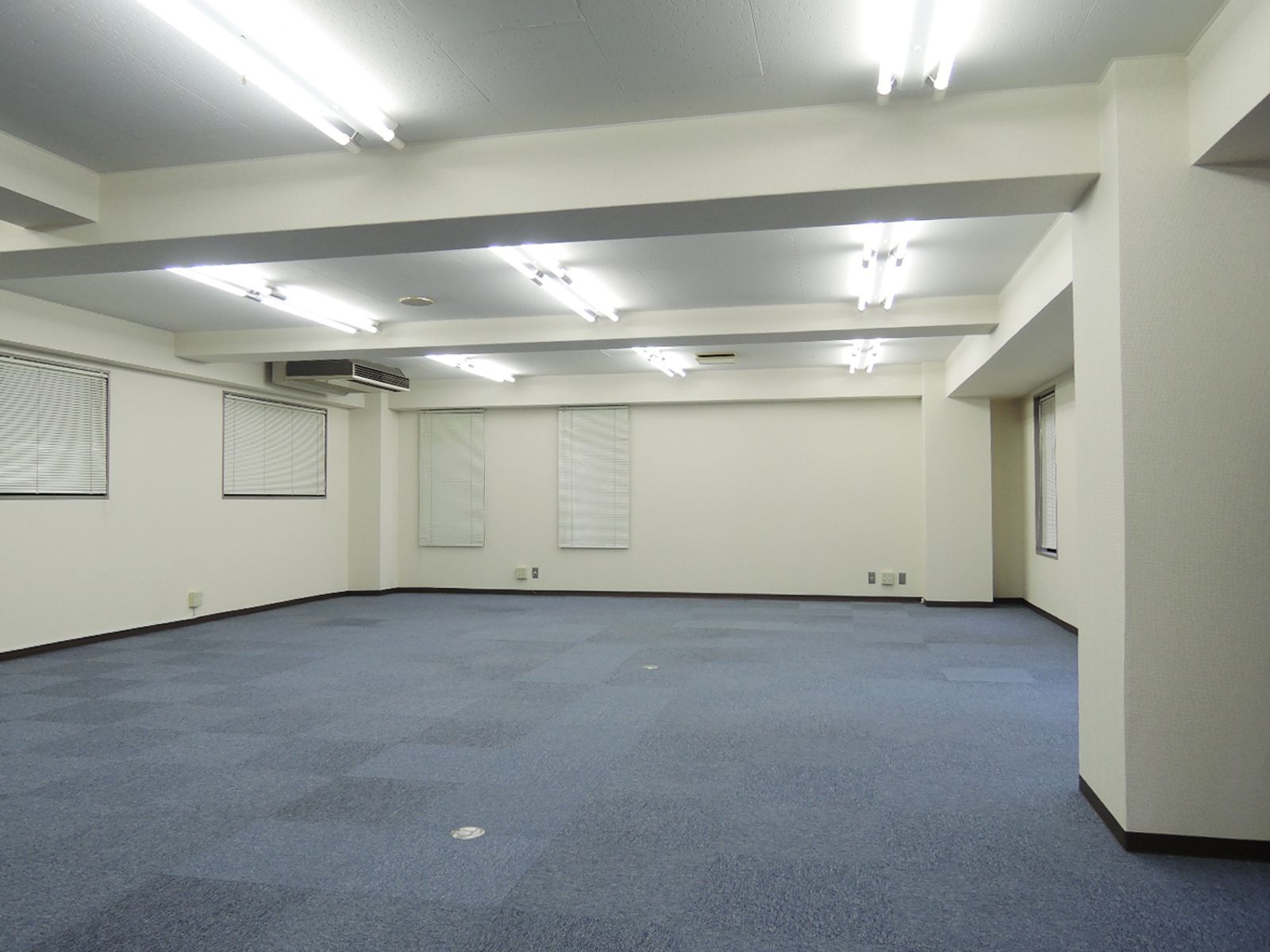 オフィス室内参考画像（約25坪）