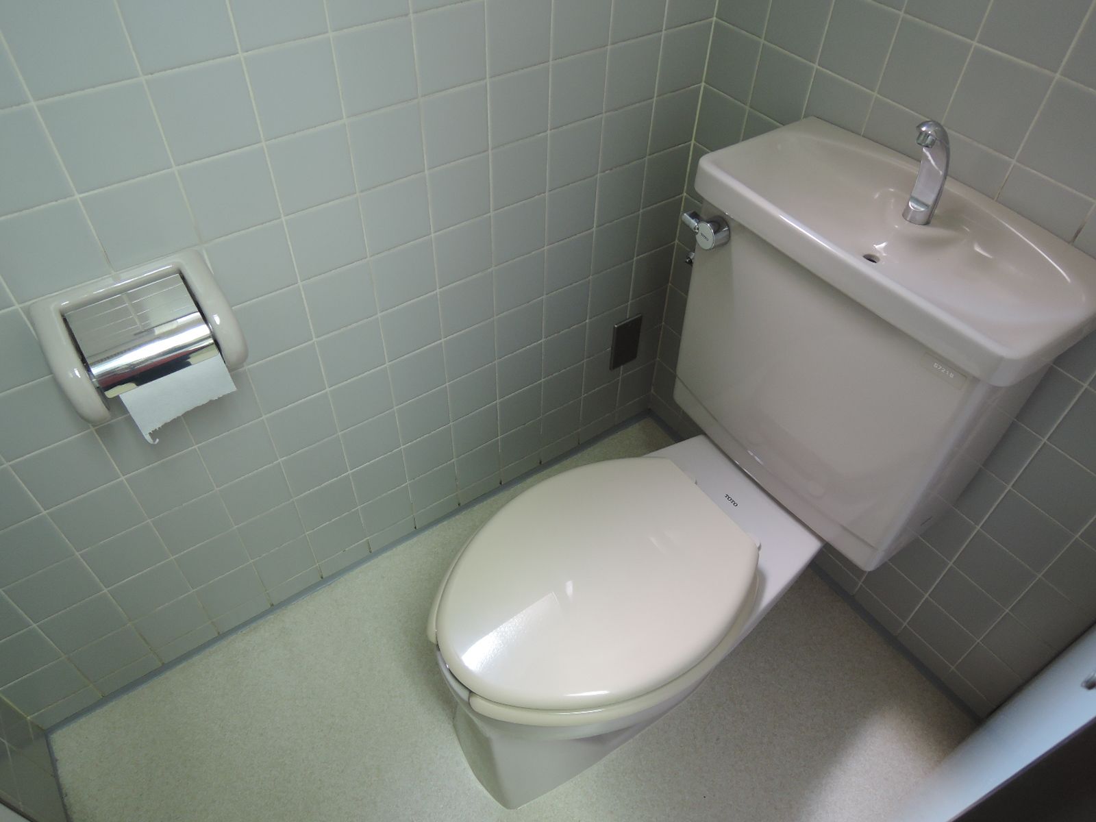 男女別トイレ個室
