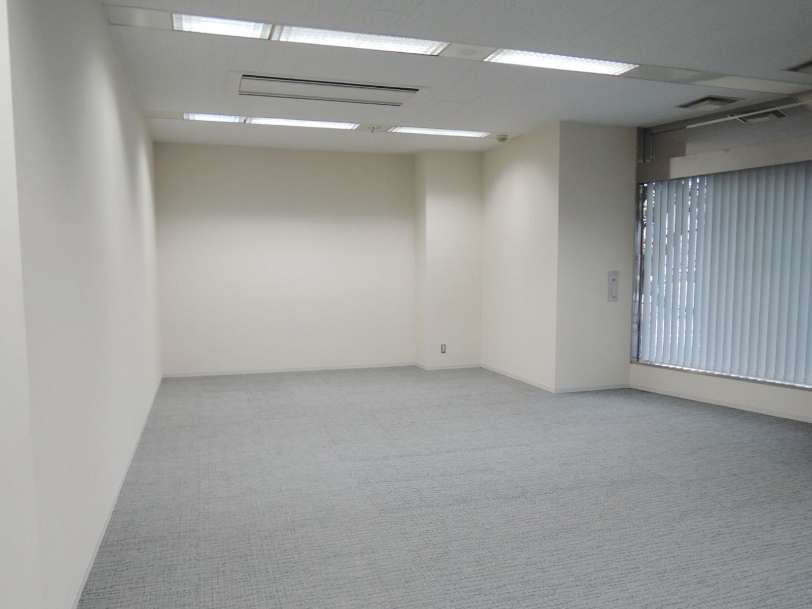 一階61．65坪区画の室内