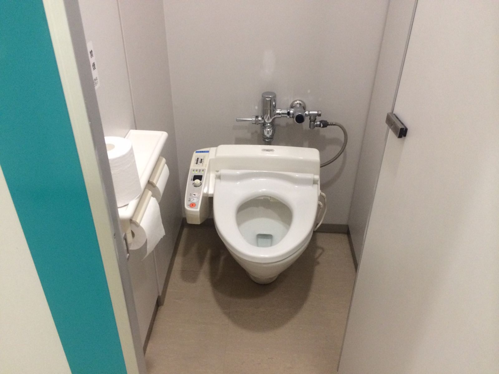トイレ個室