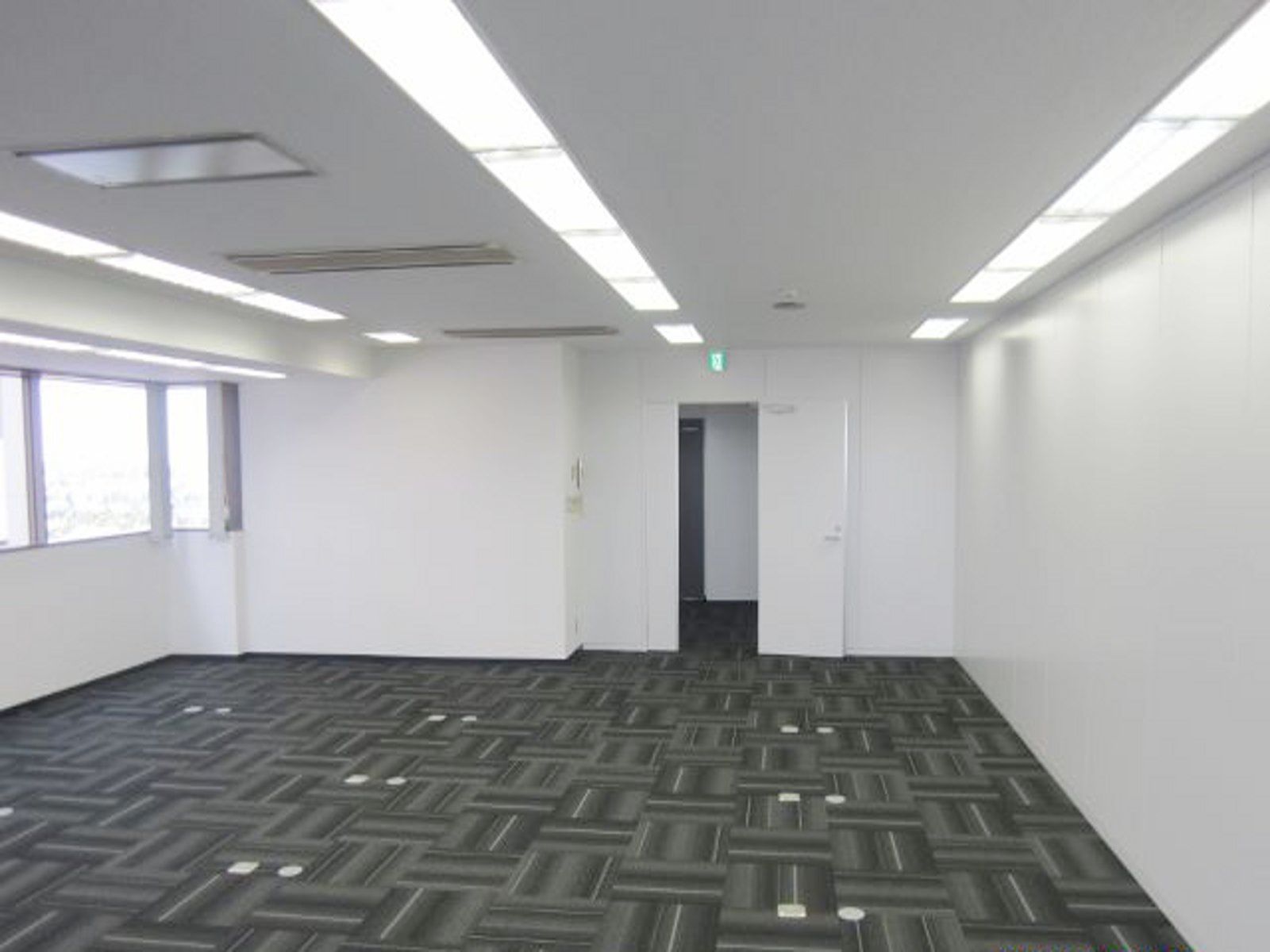 別角度の様子