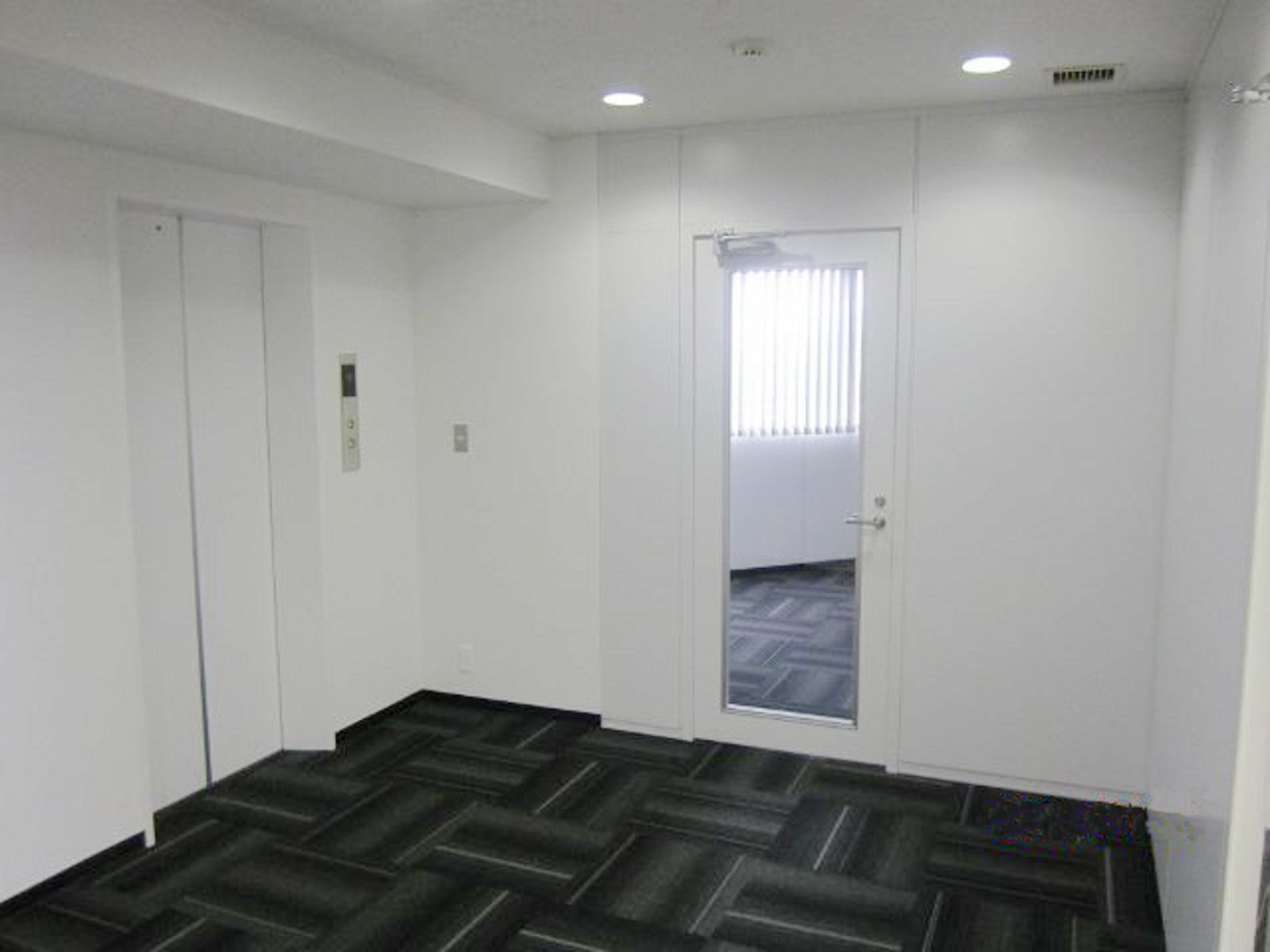 エレベーターホール