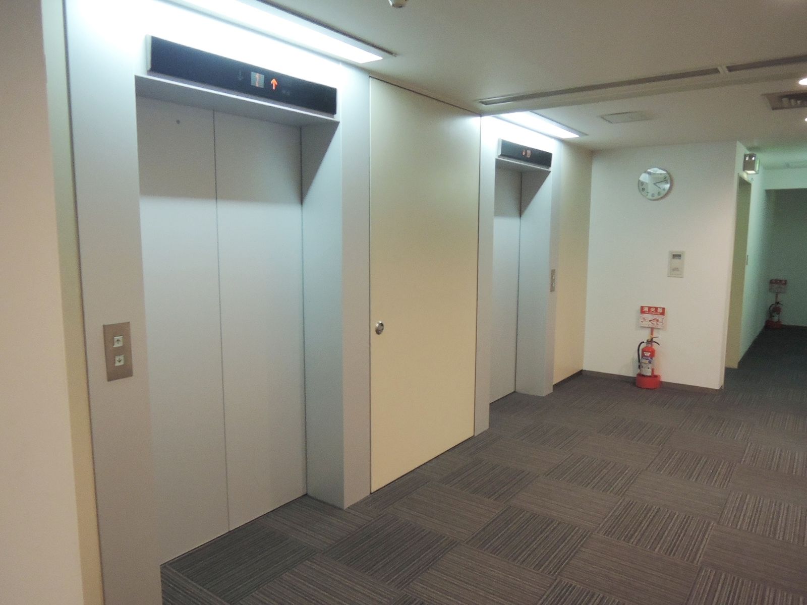 エレベーターホール
