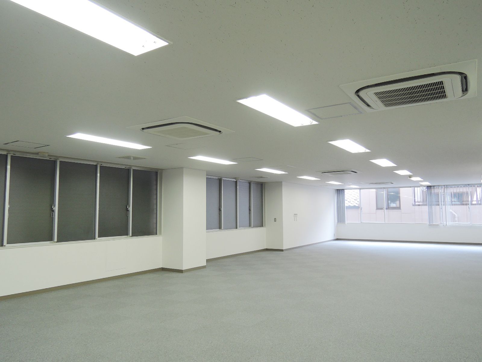 オフィス室内参考画像（2階・約62坪）