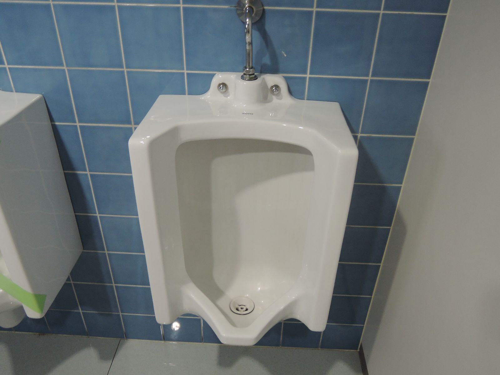 男性用トイレ