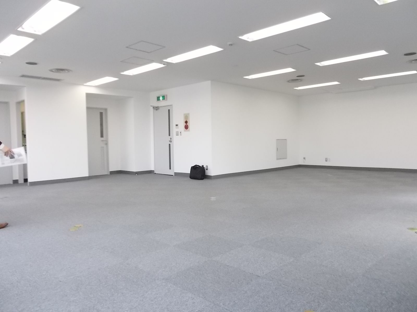 オフィス室内参考画像