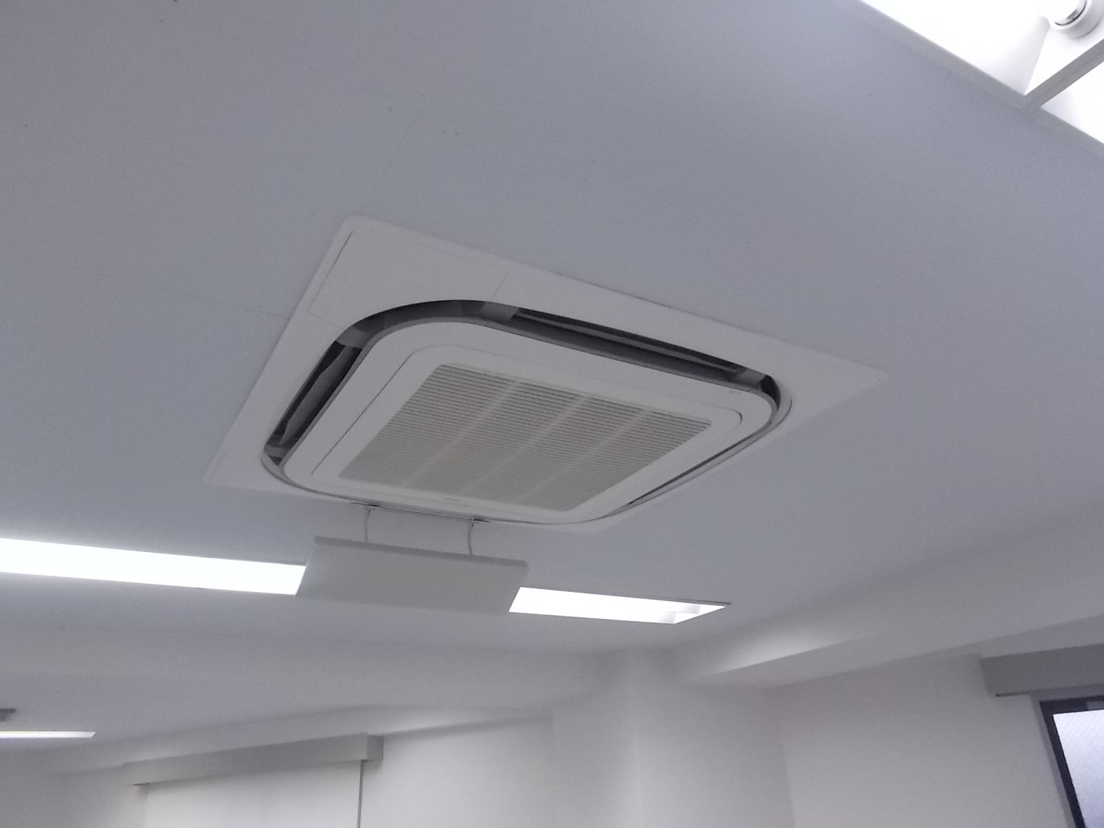 空調吹き出し口