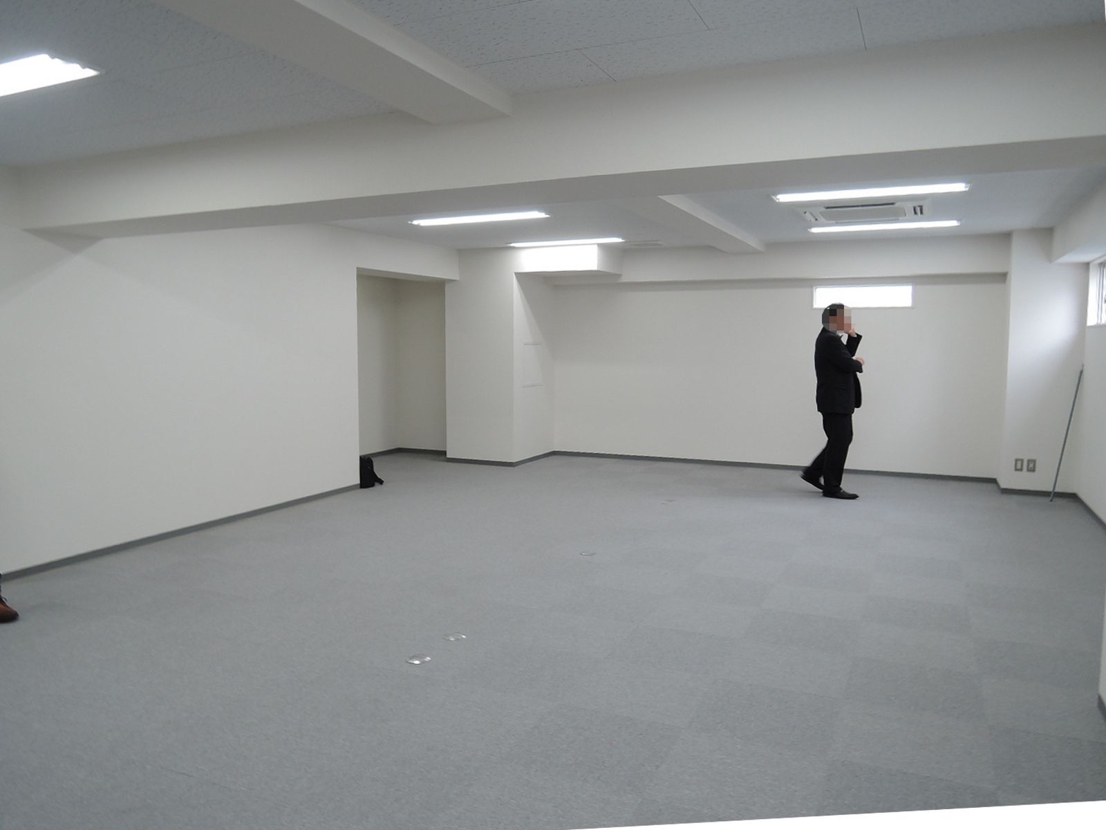 オフィス室内参考画像