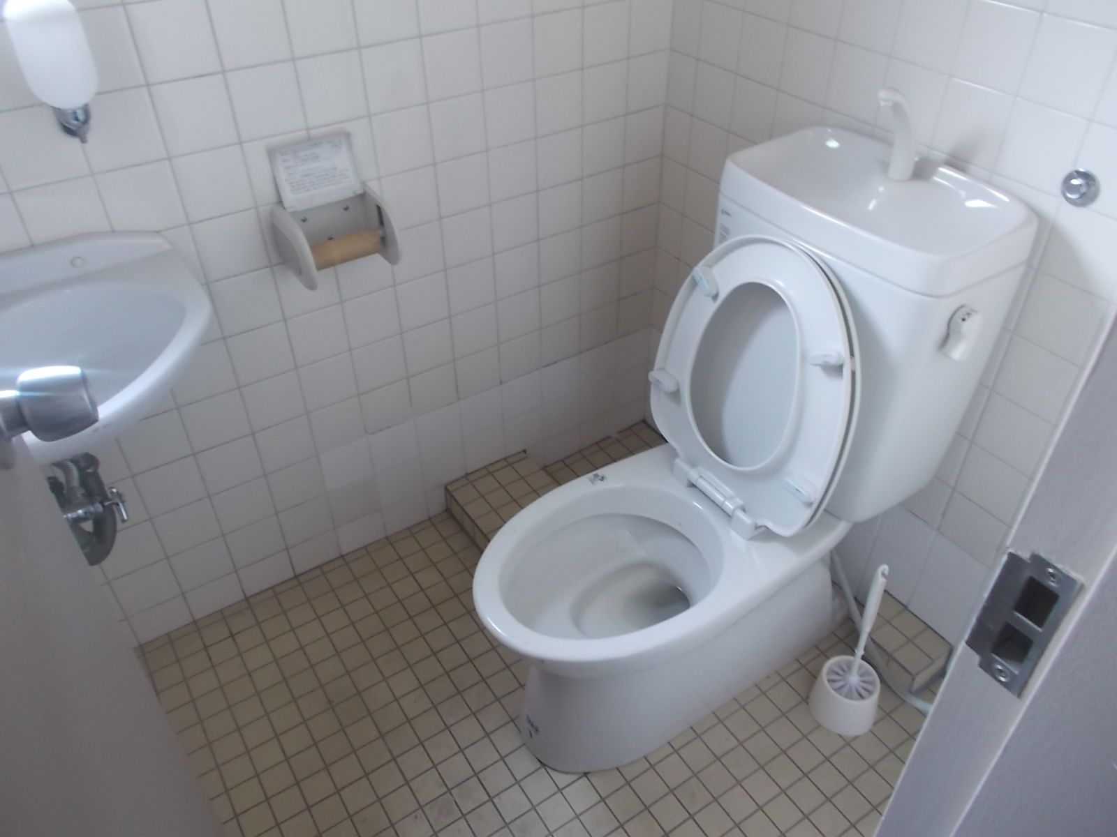 トイレ個室