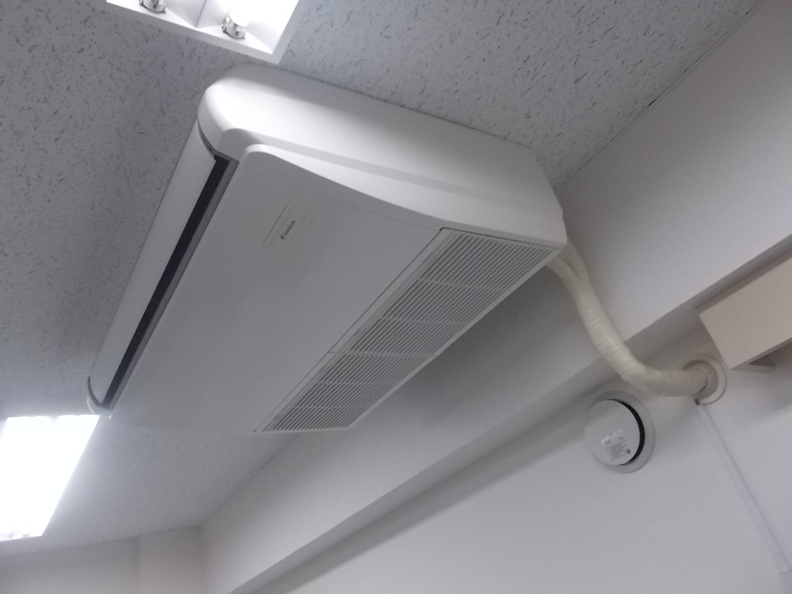 個別空調